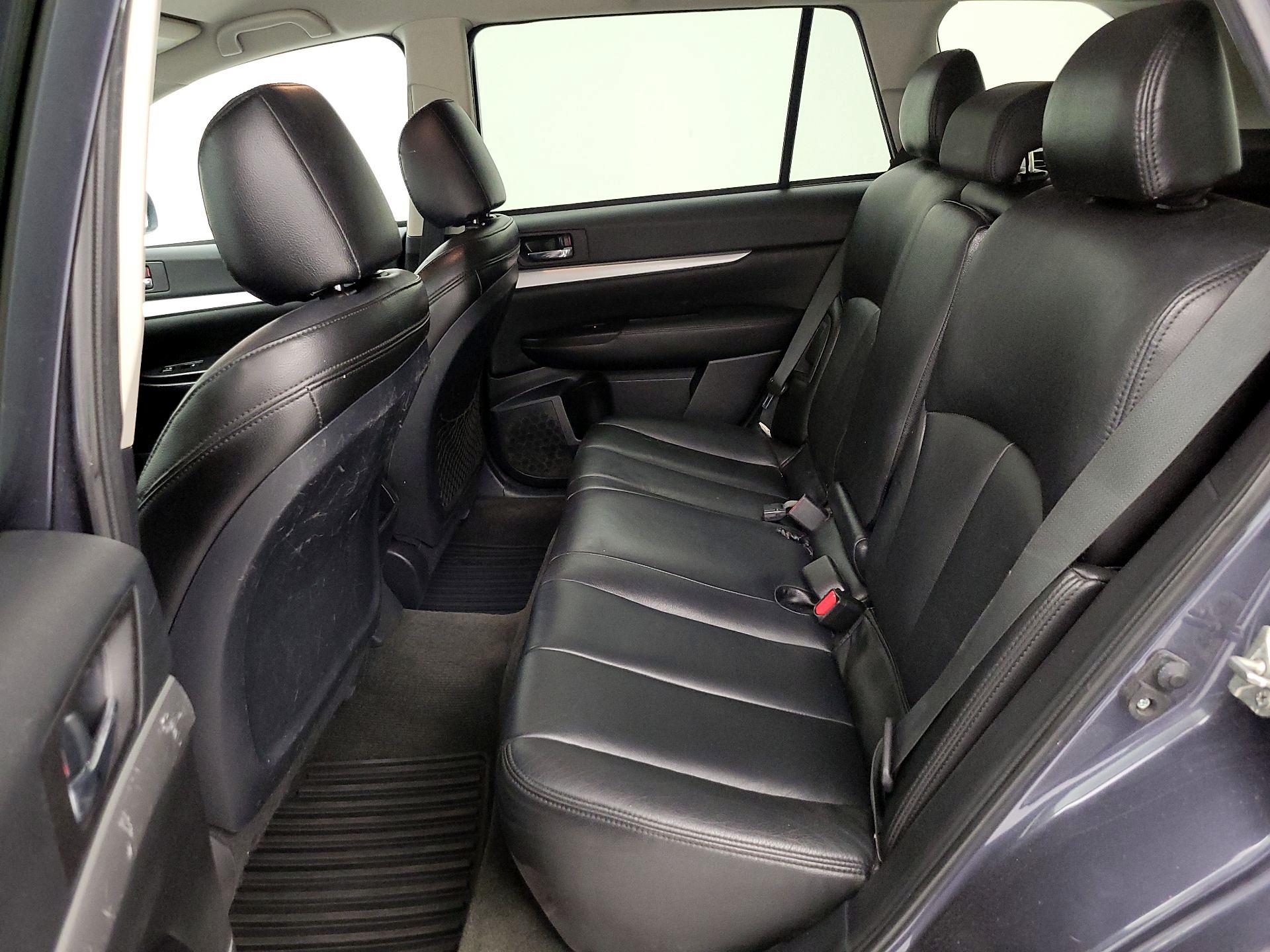 Thumbnail: 2014 Subaru Outback - 18