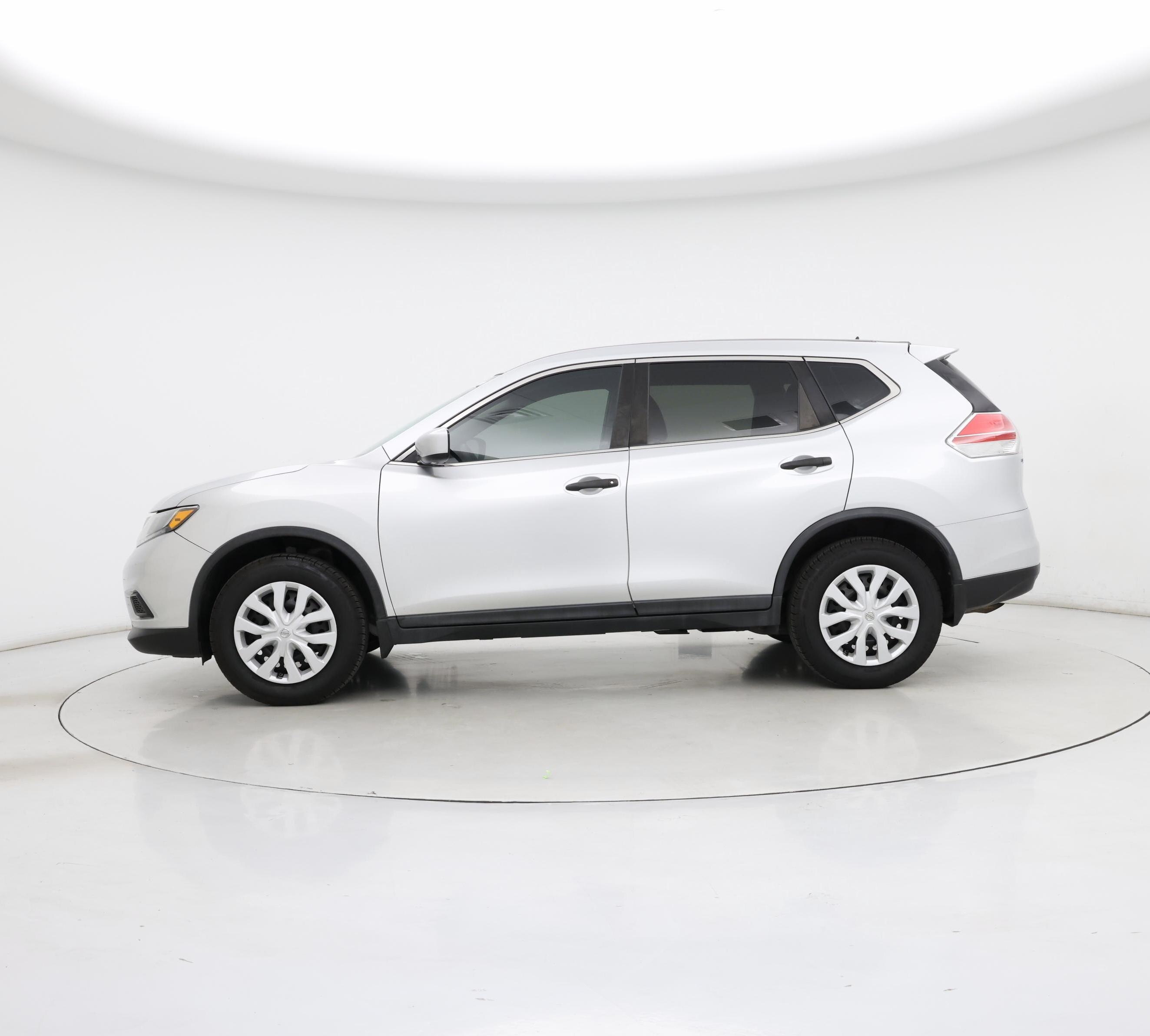 Thumbnail: 2016 Nissan Rogue - 3
