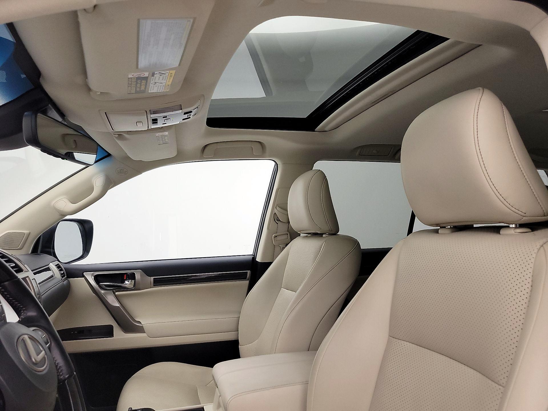 Thumbnail: 2021 Lexus GX - 20