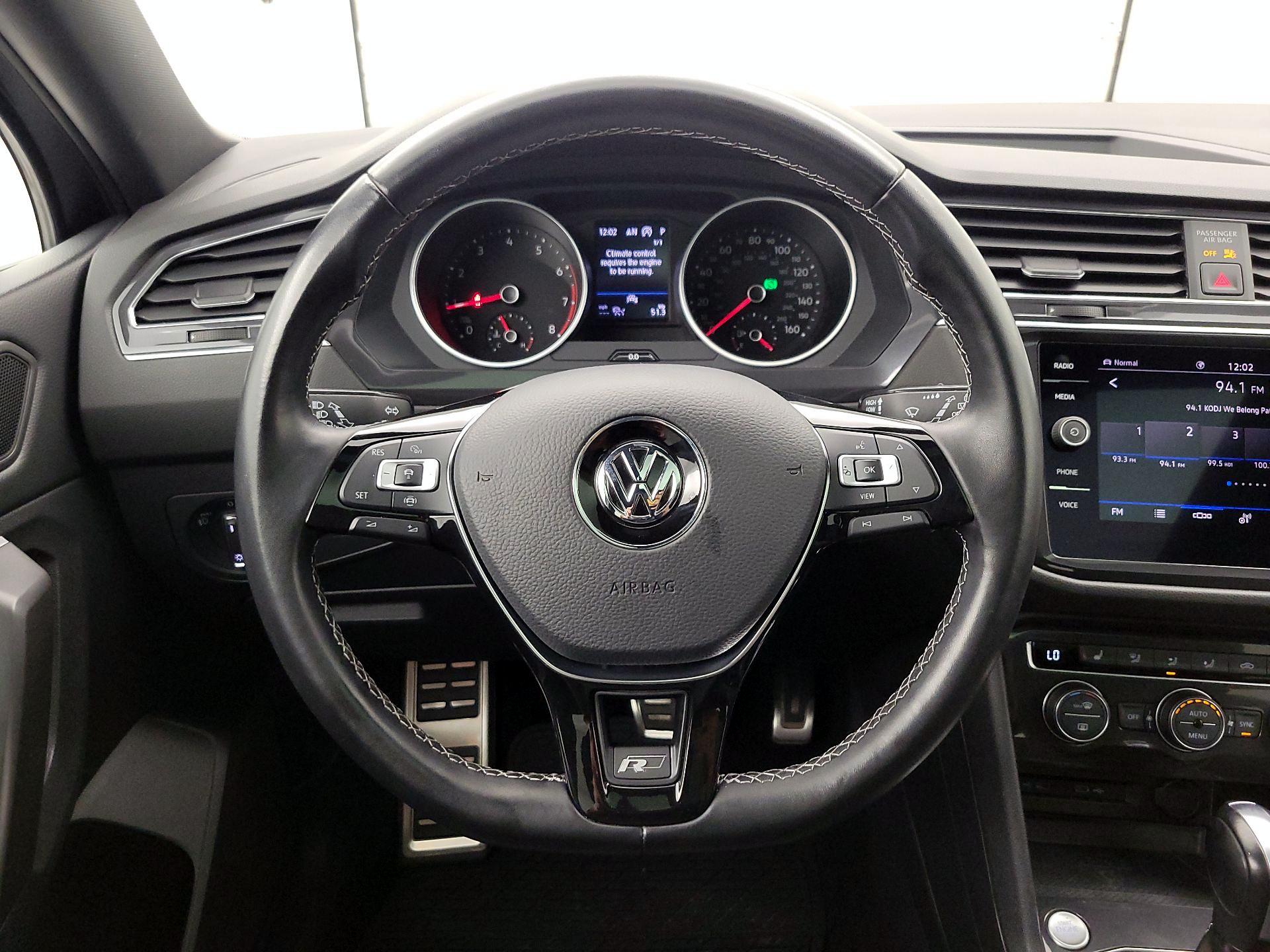 Thumbnail: 2021 Volkswagen Tiguan - 10