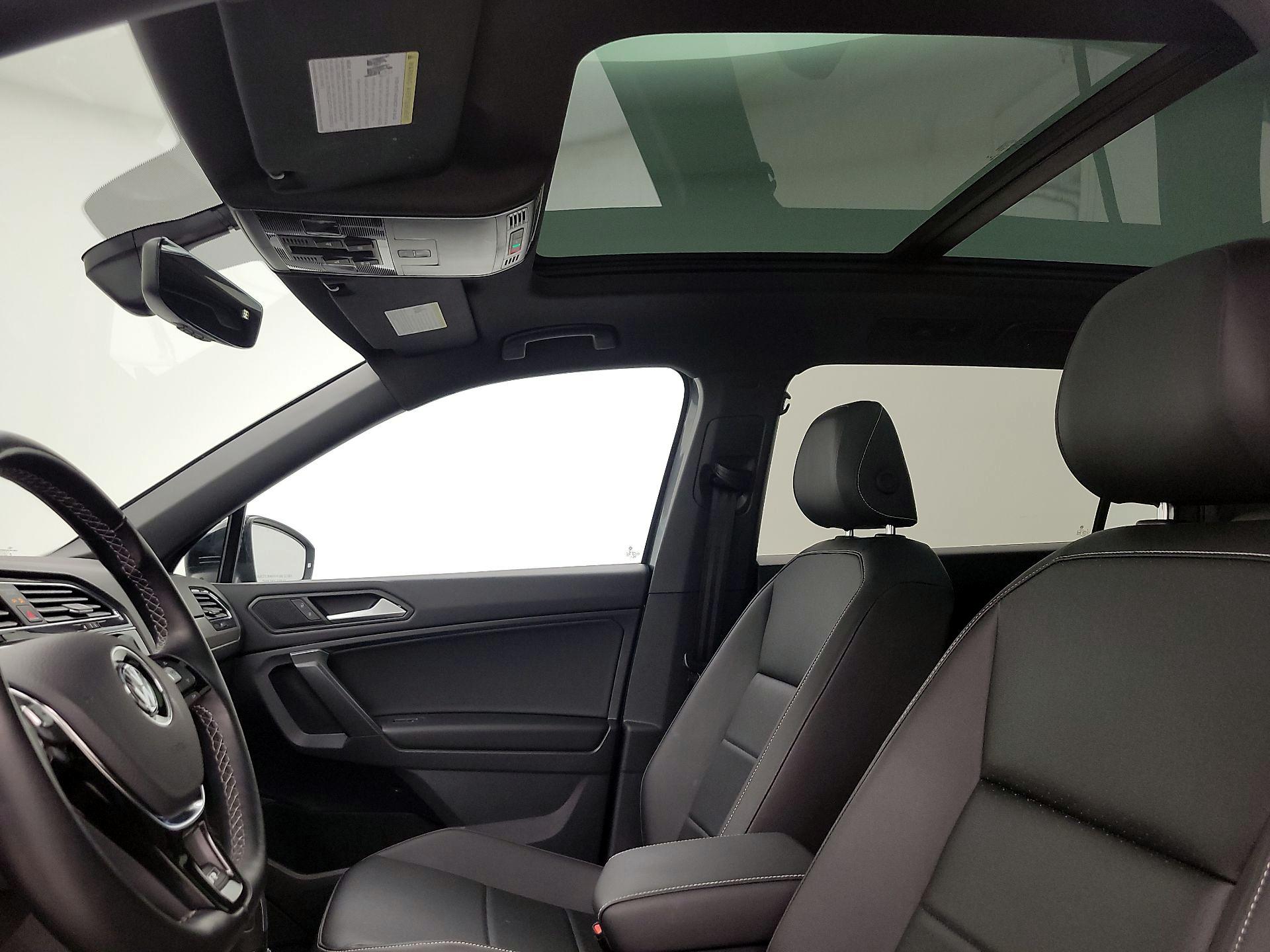 Thumbnail: 2021 Volkswagen Tiguan - 19