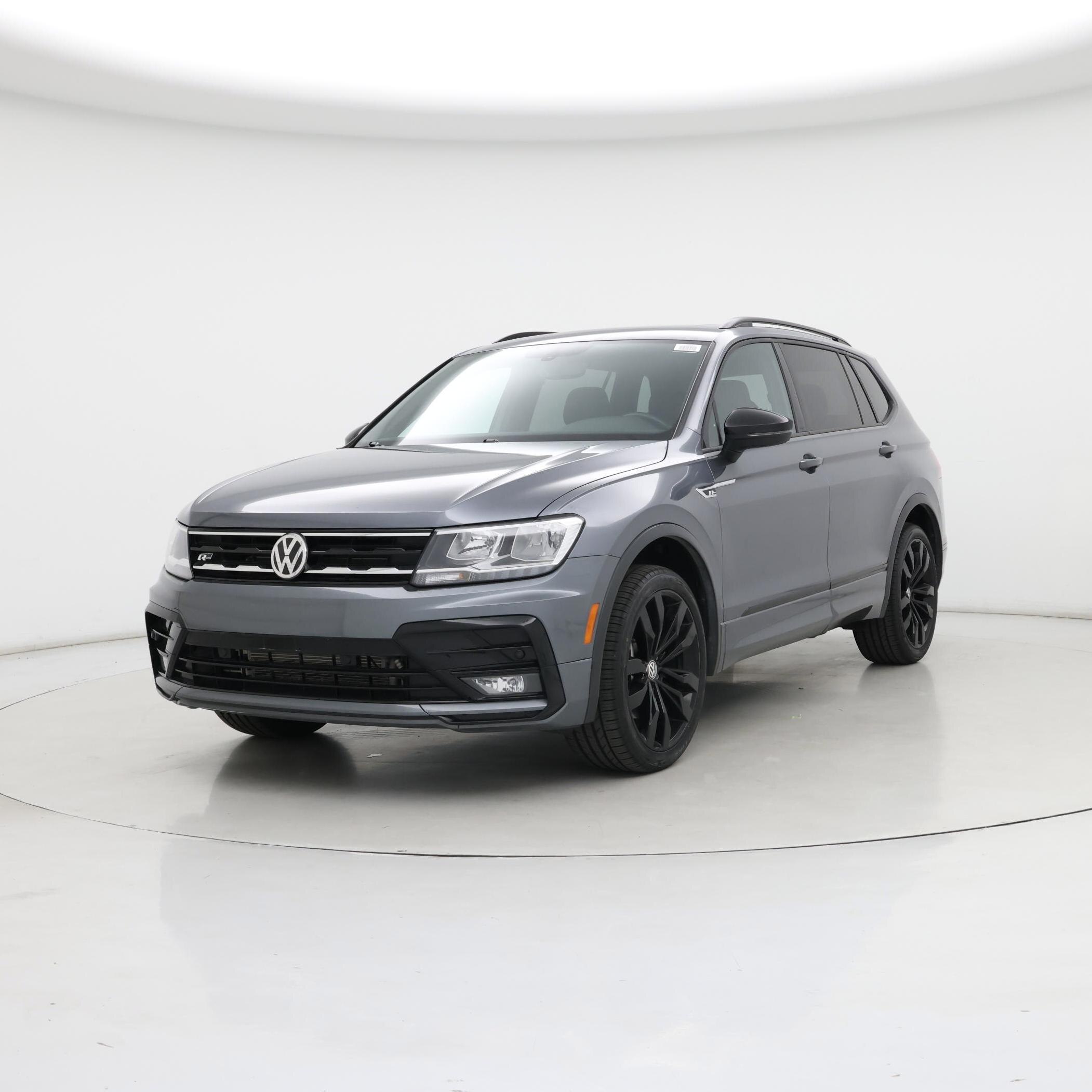 Thumbnail: 2021 Volkswagen Tiguan - 4