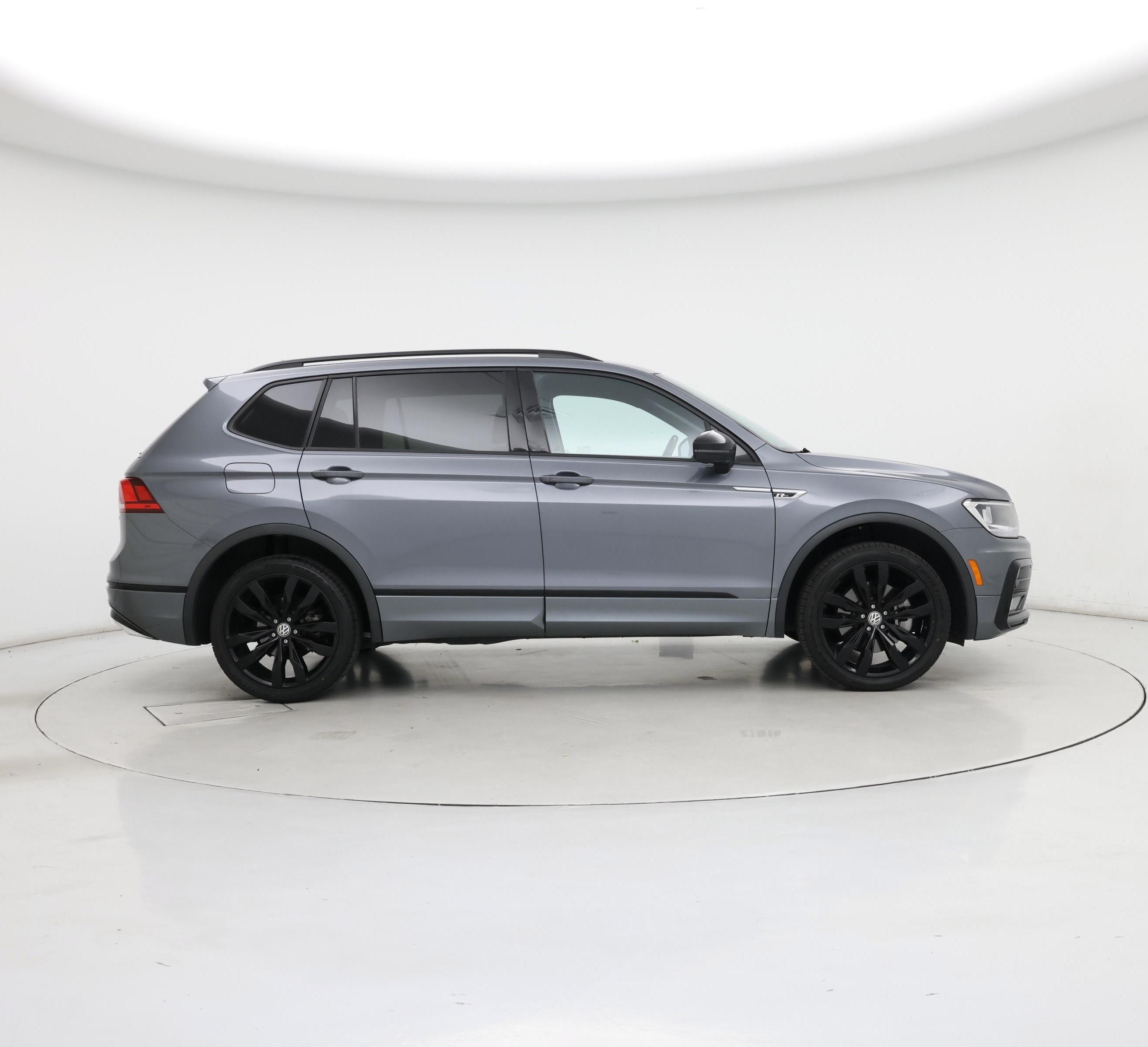 Thumbnail: 2021 Volkswagen Tiguan - 7