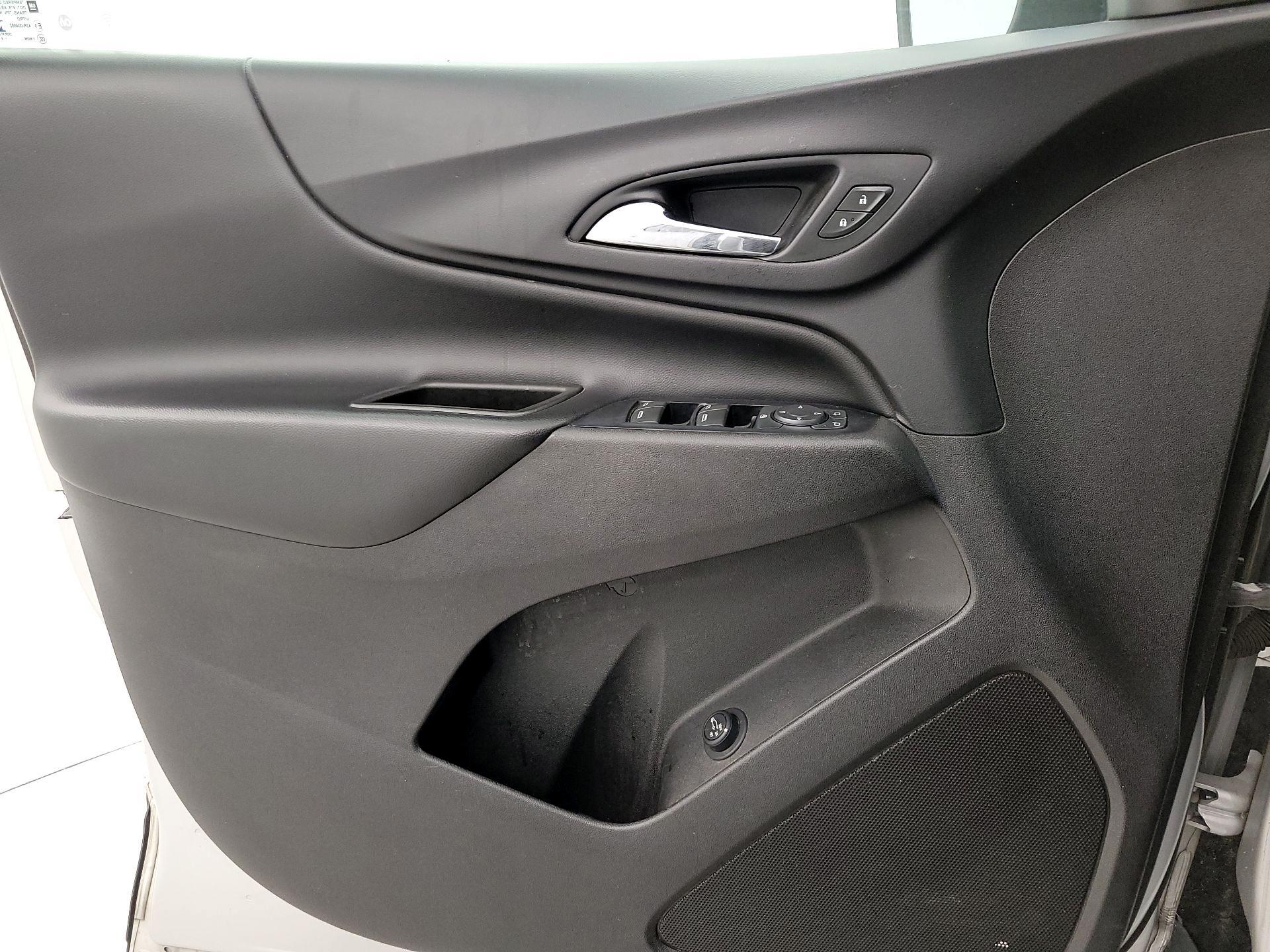 Thumbnail: 2019 Chevrolet Equinox - 12