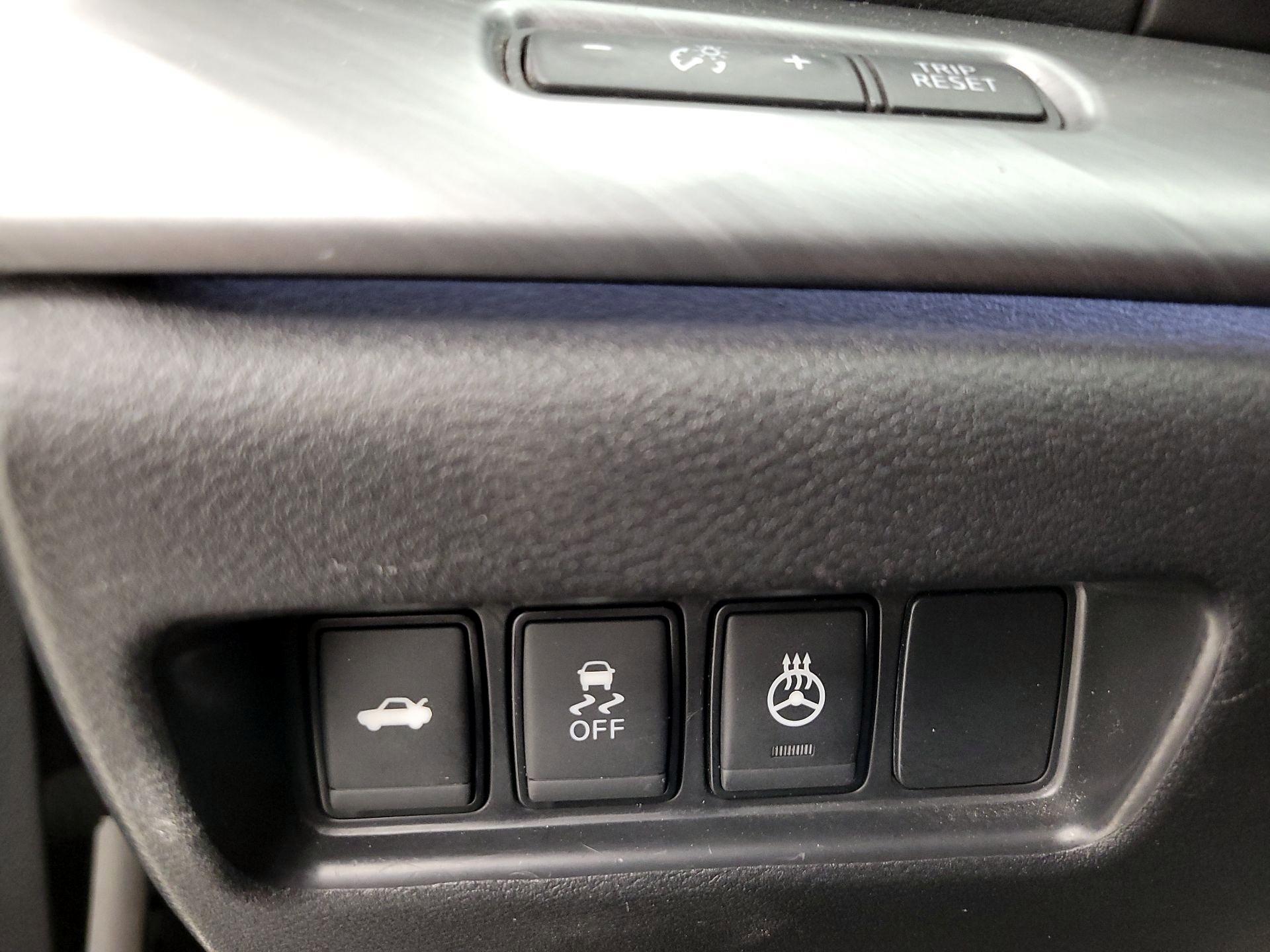 Thumbnail: 2018 Nissan Maxima - 13