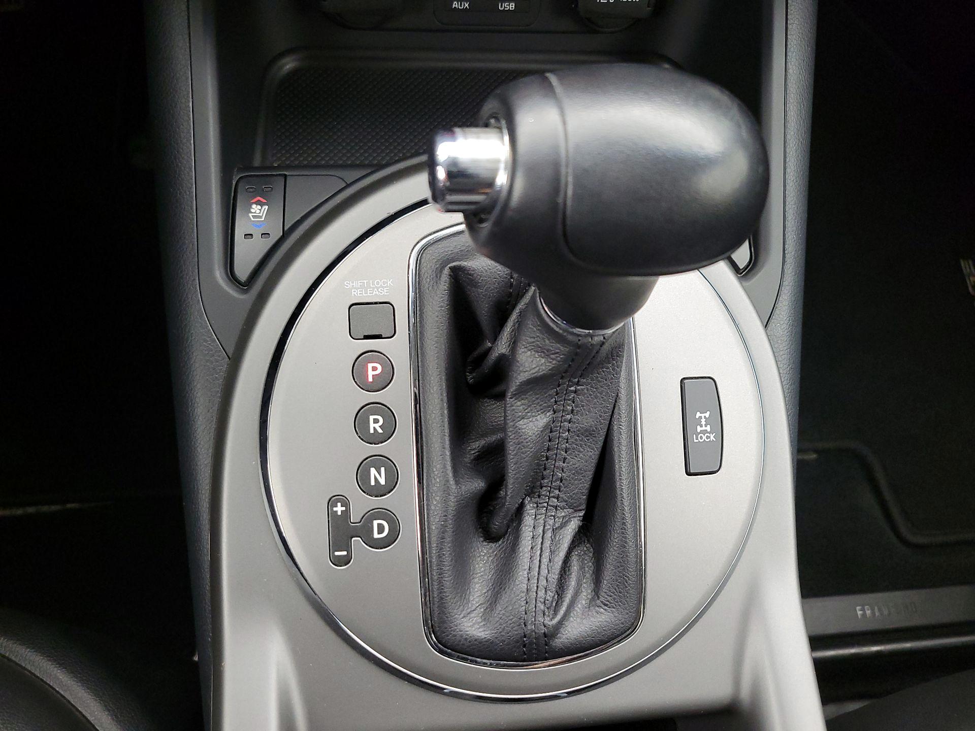 Thumbnail: 2014 Kia Sportage - 18