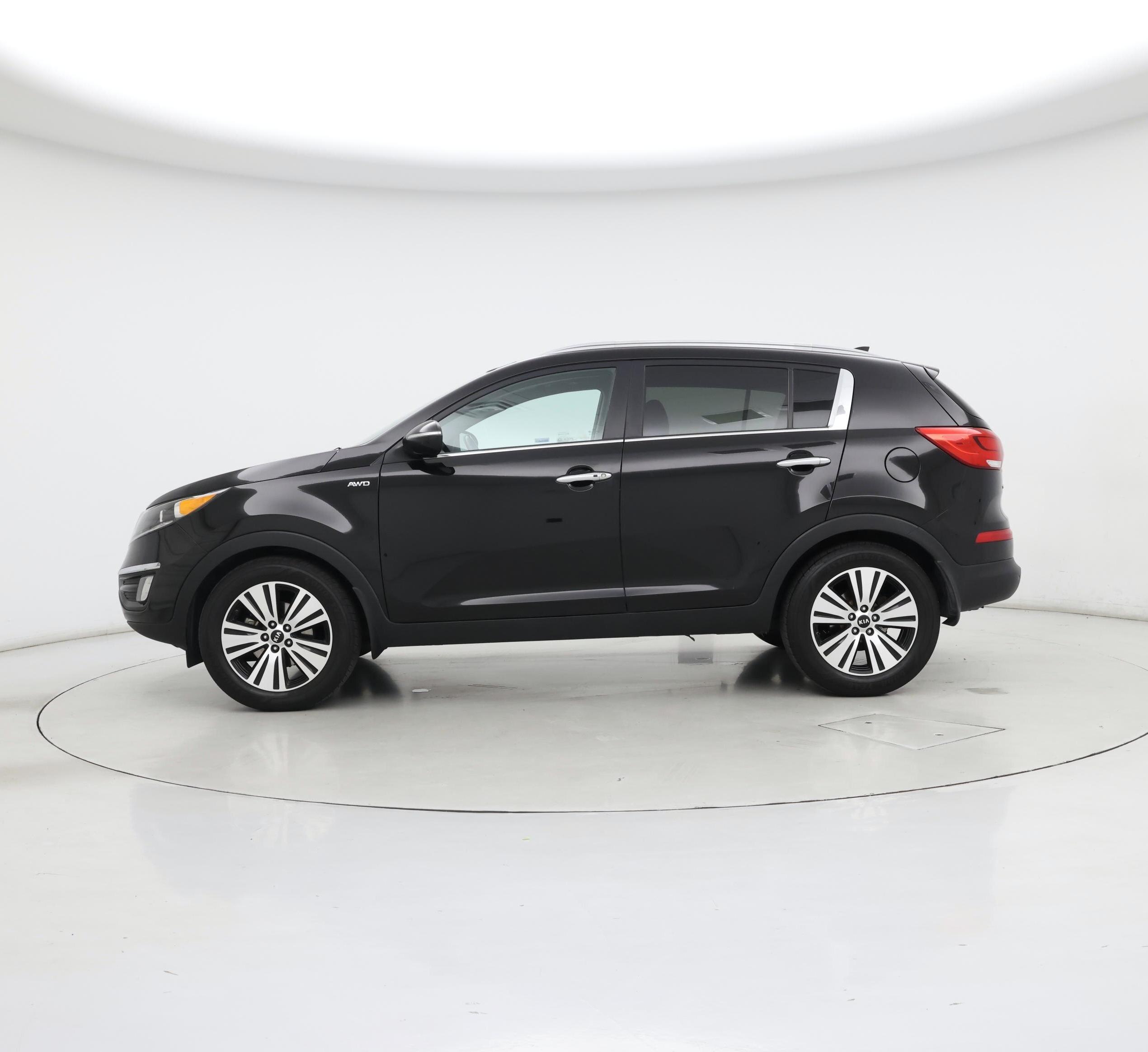 Thumbnail: 2014 Kia Sportage - 3