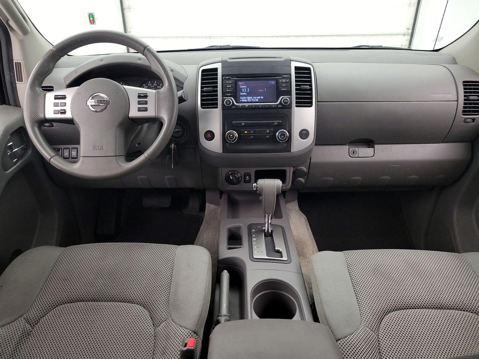 Thumbnail: 2016 Nissan Frontier - 9