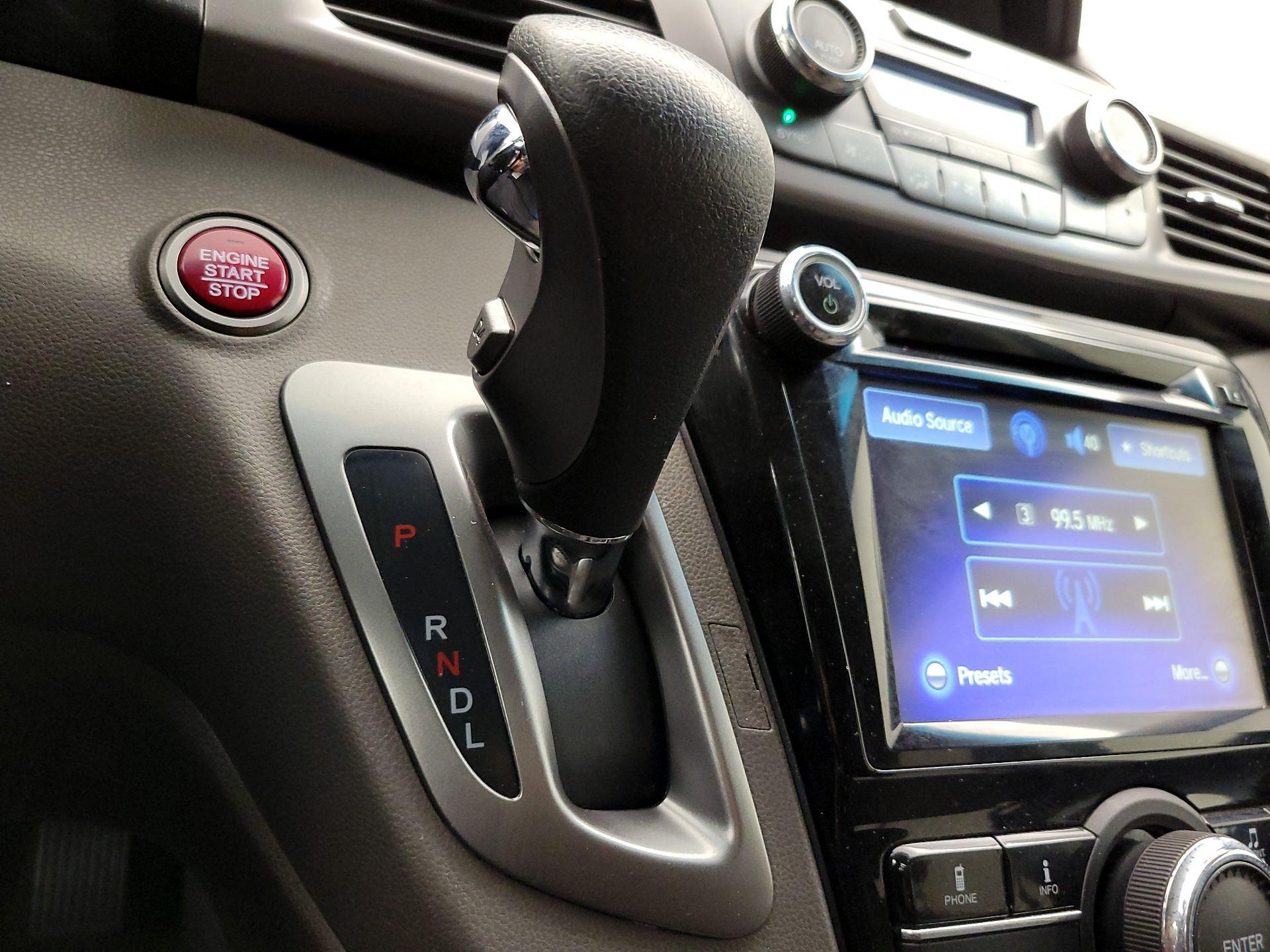 Thumbnail: 2016 Honda Odyssey - 17