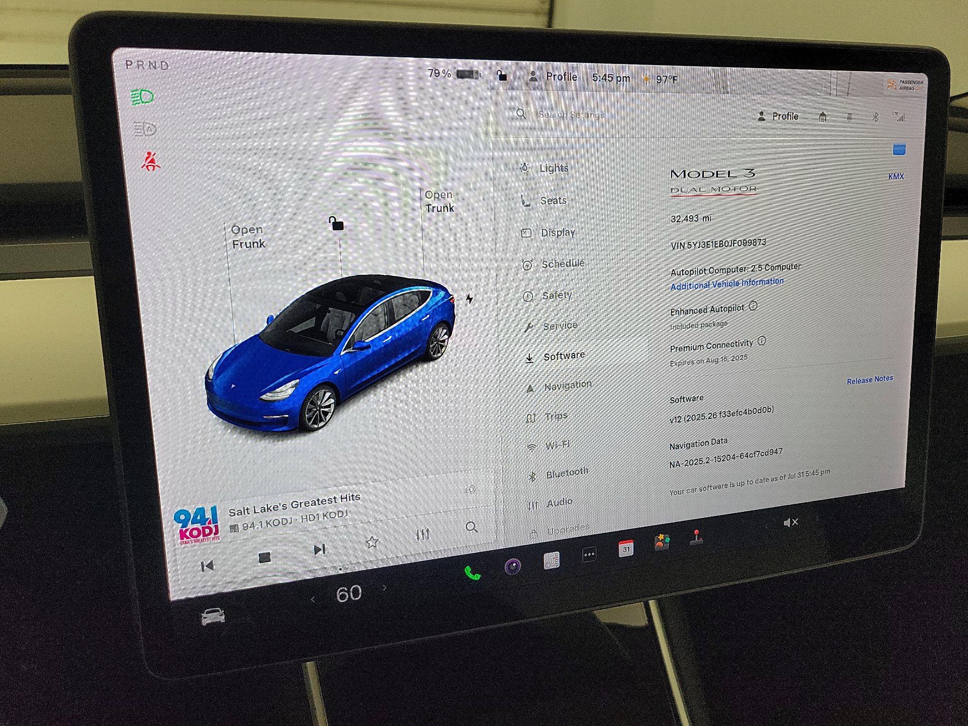 Thumbnail: 2018 Tesla Model 3 - 15