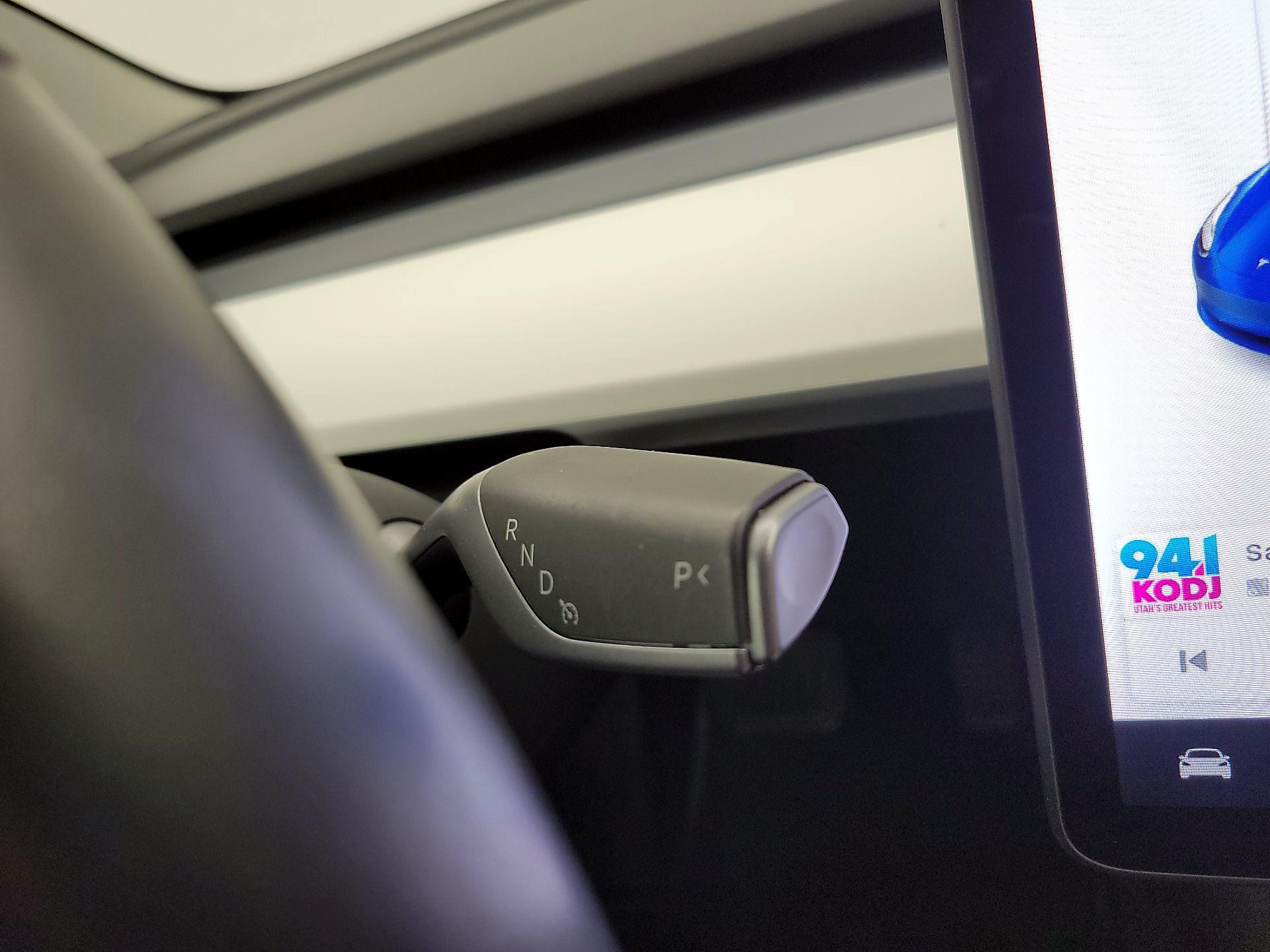 Thumbnail: 2018 Tesla Model 3 - 17