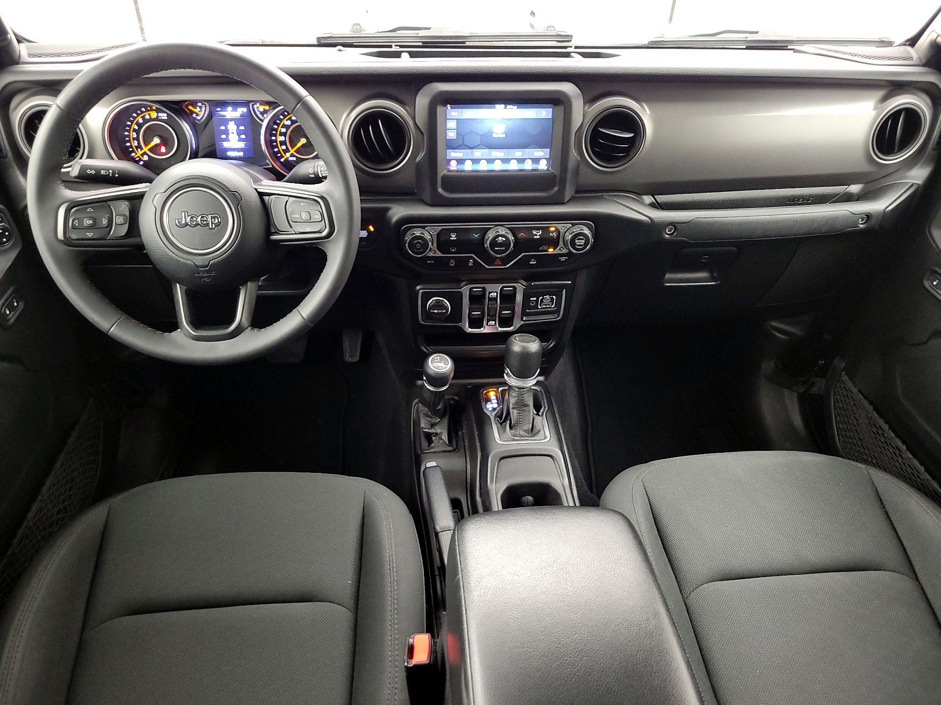 Thumbnail: 2023 Jeep Gladiator - 9