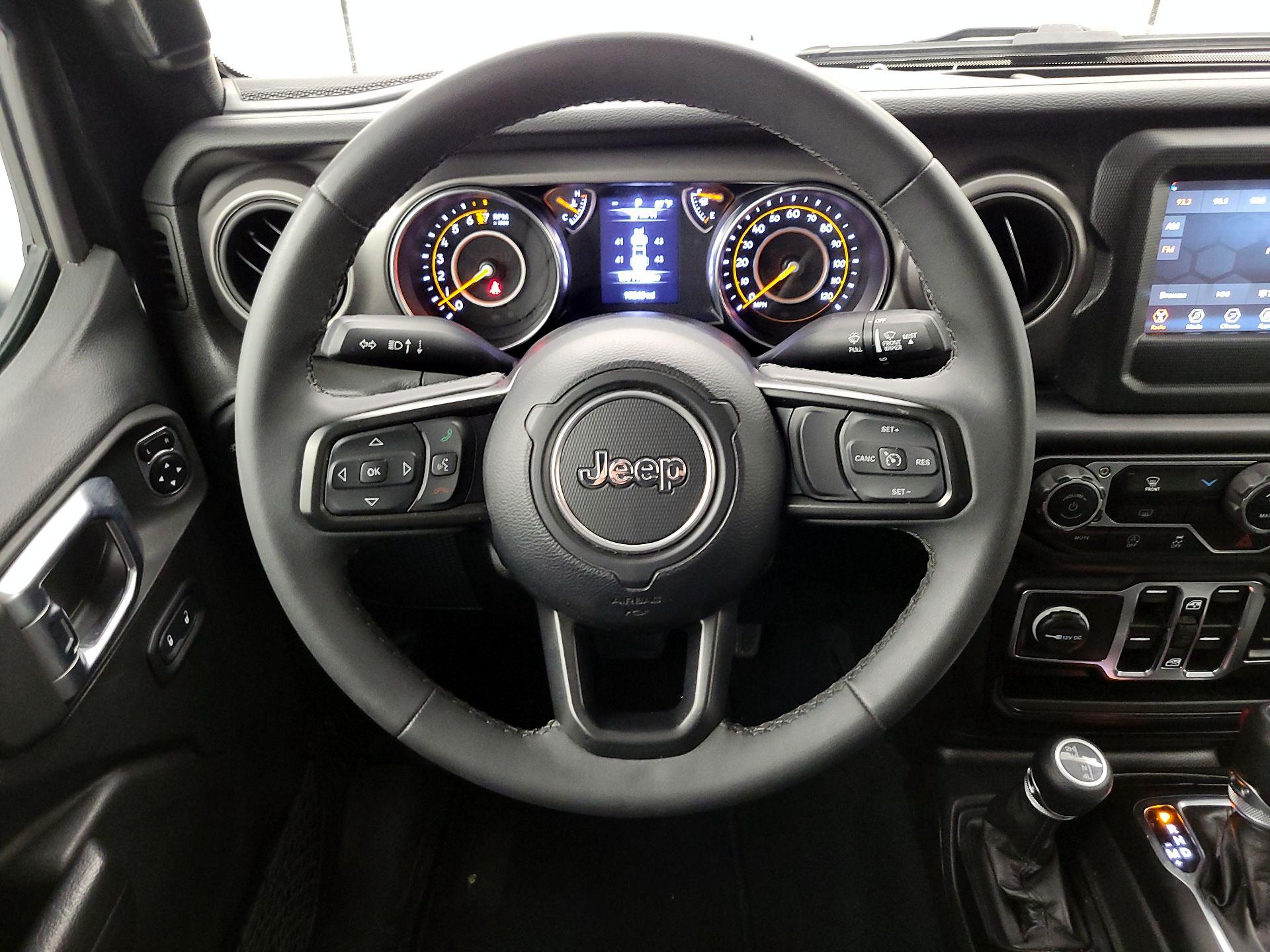 Thumbnail: 2023 Jeep Gladiator - 10