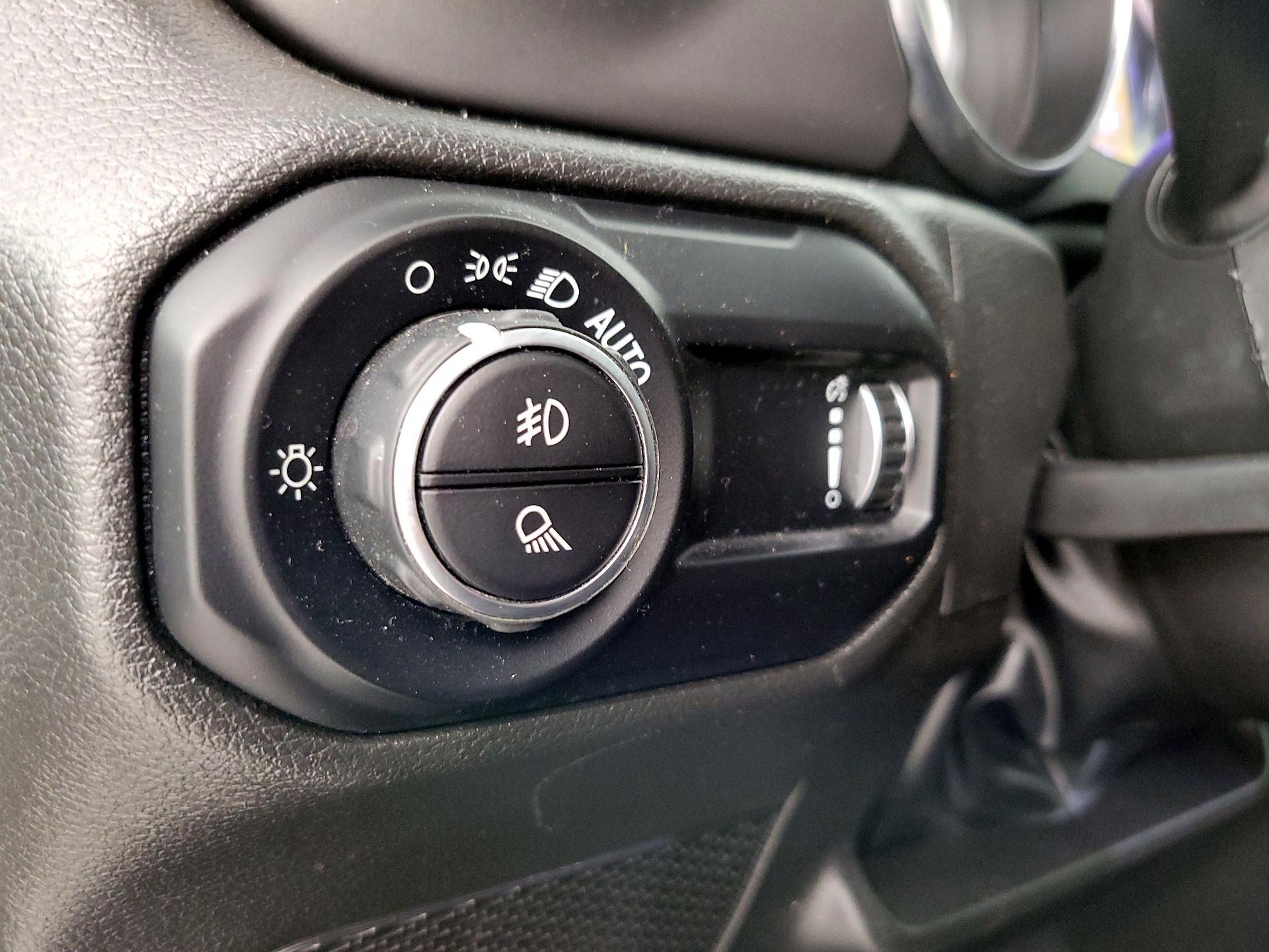 Thumbnail: 2023 Jeep Gladiator - 13