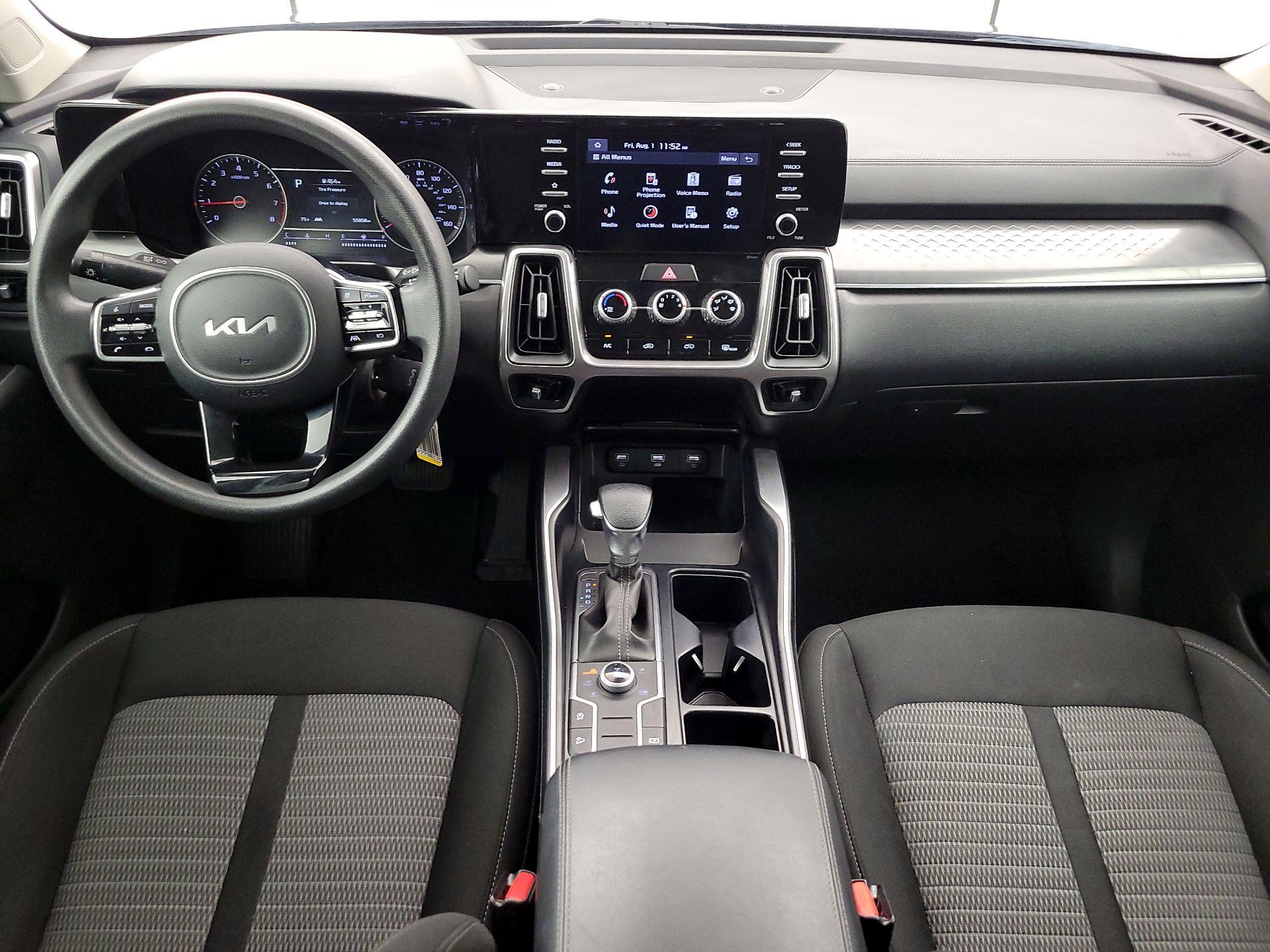 Thumbnail: 2022 Kia Sorento - 9