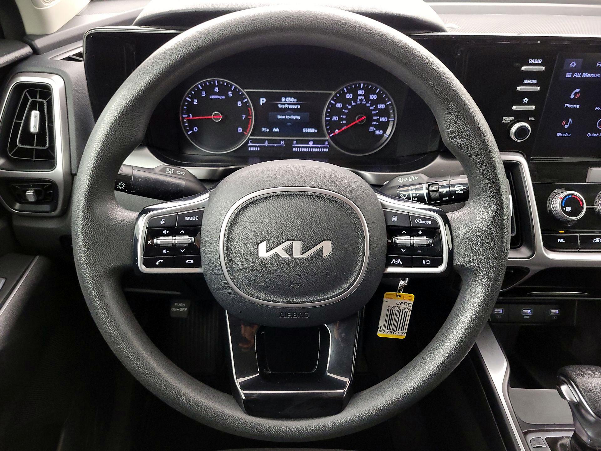 Thumbnail: 2022 Kia Sorento - 10