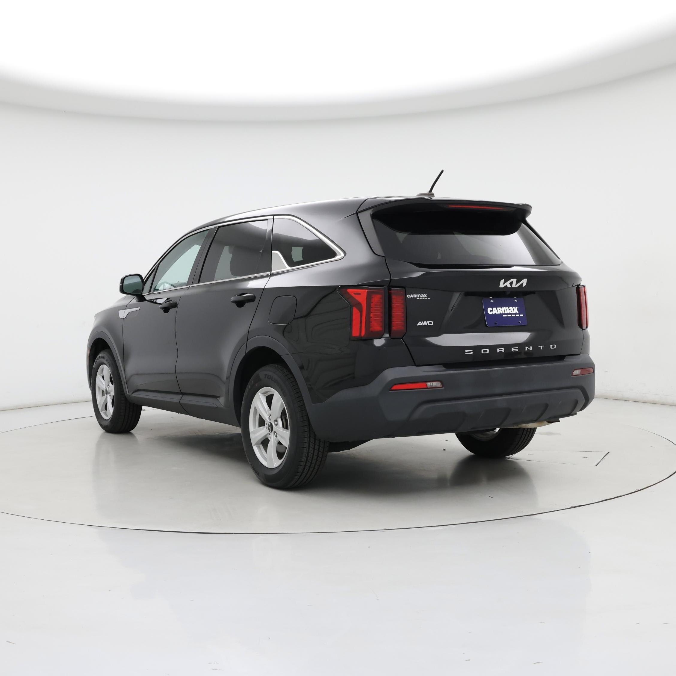 Thumbnail: 2022 Kia Sorento - 2