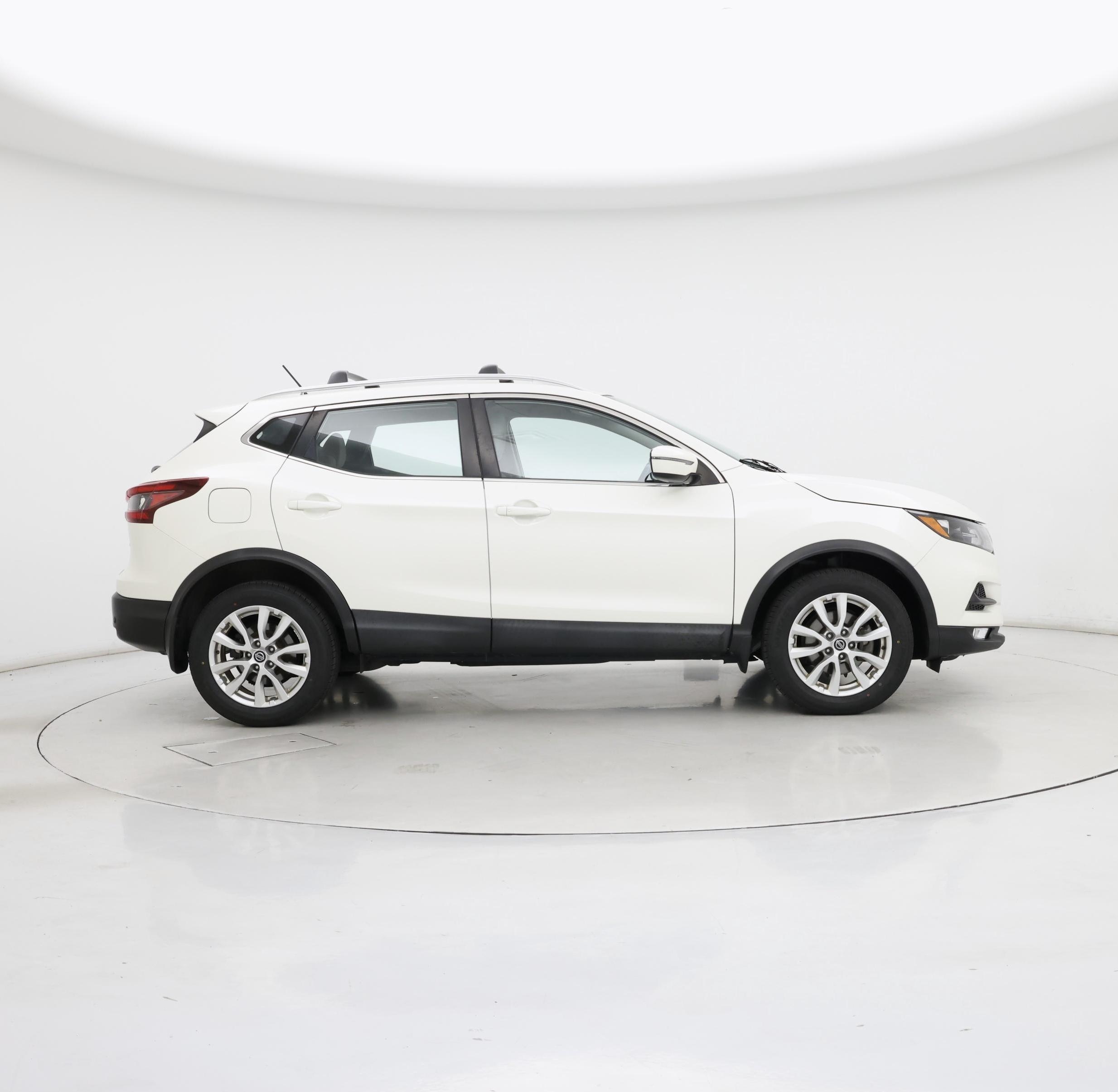 Thumbnail: 2020 Nissan Rogue Sport - 7