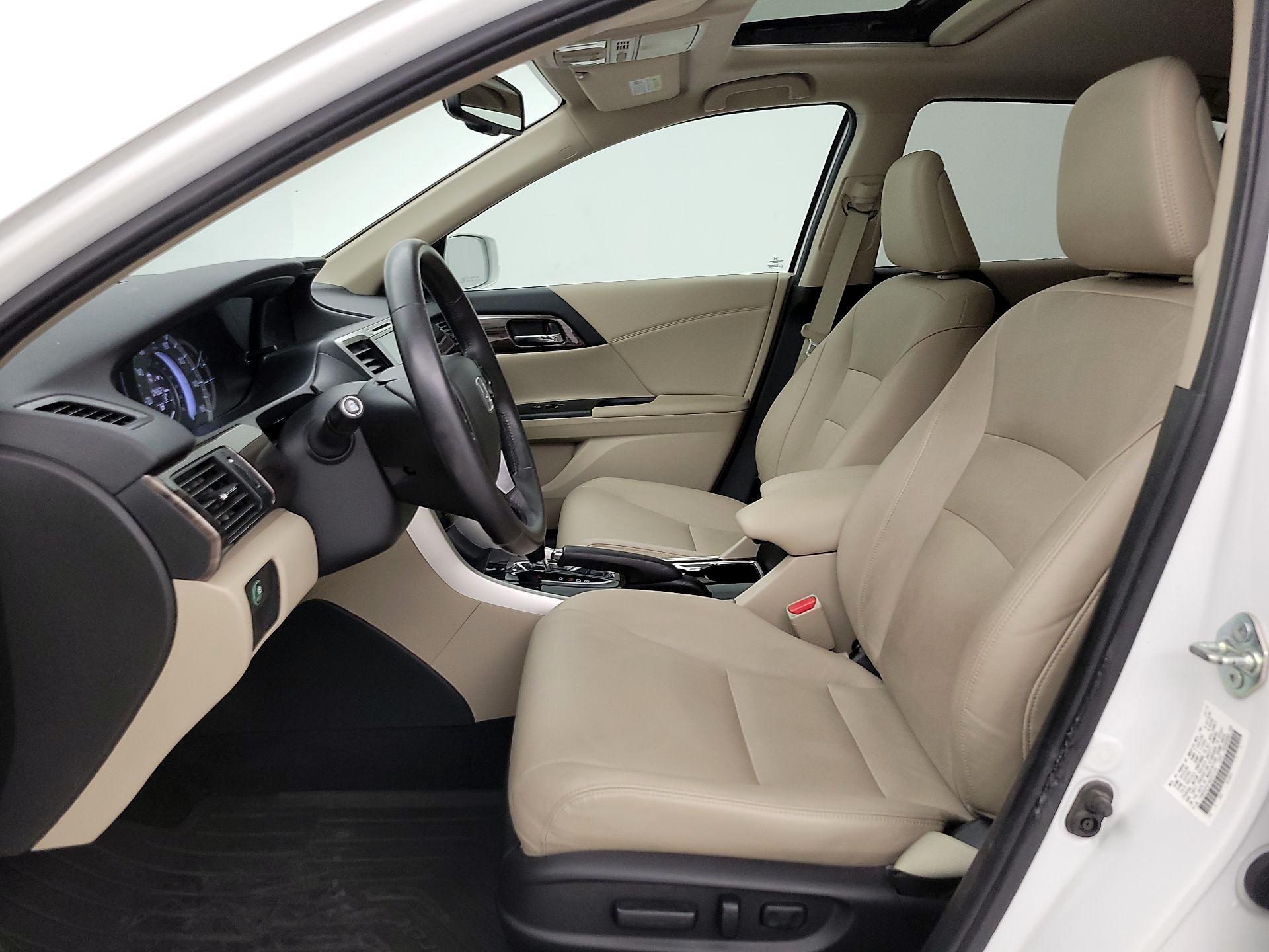 Thumbnail: 2016 Honda Accord - 11