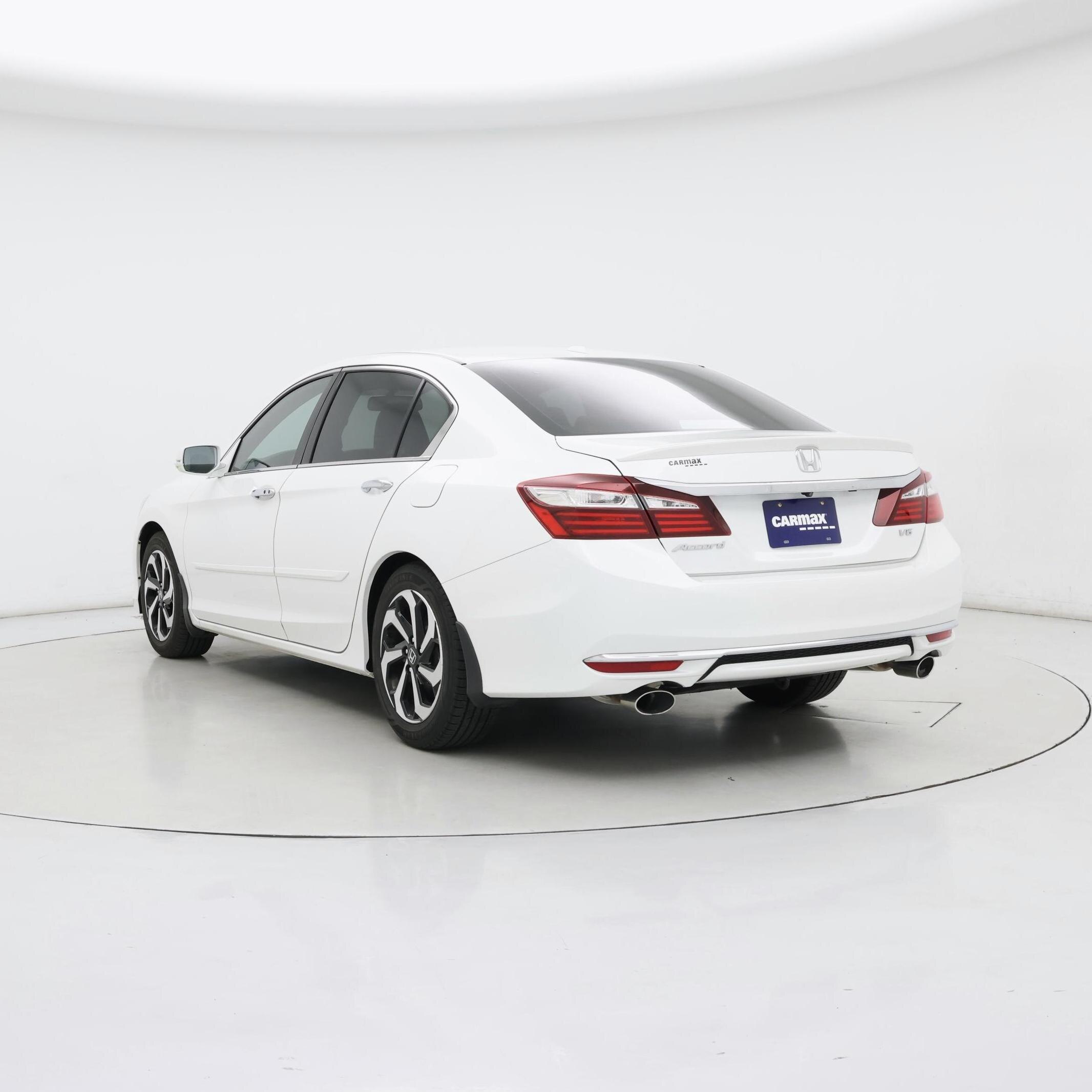 Thumbnail: 2016 Honda Accord - 2