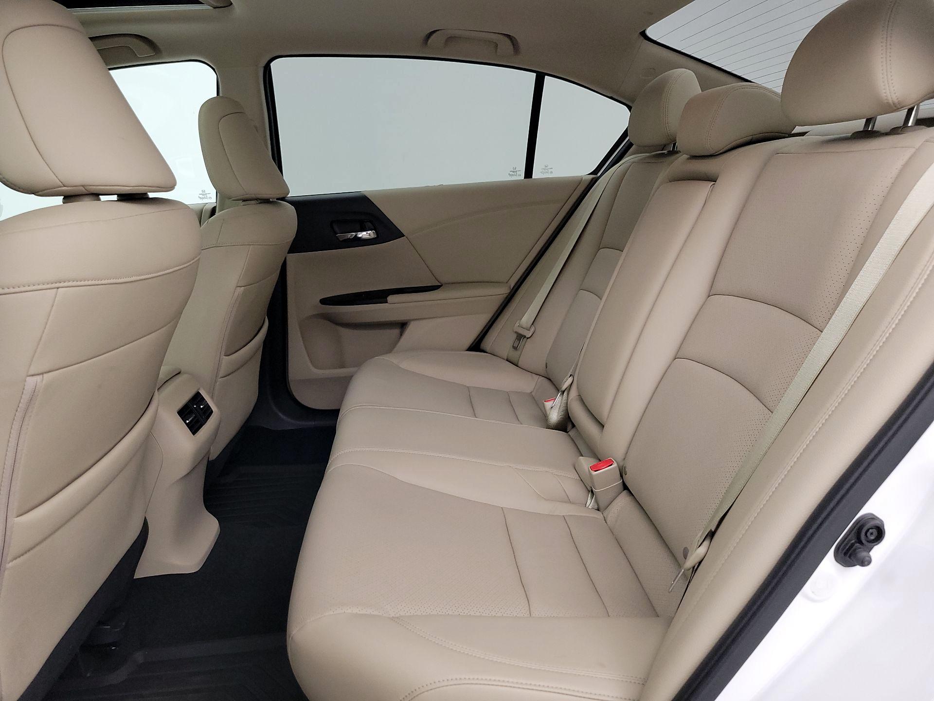 Thumbnail: 2016 Honda Accord - 20