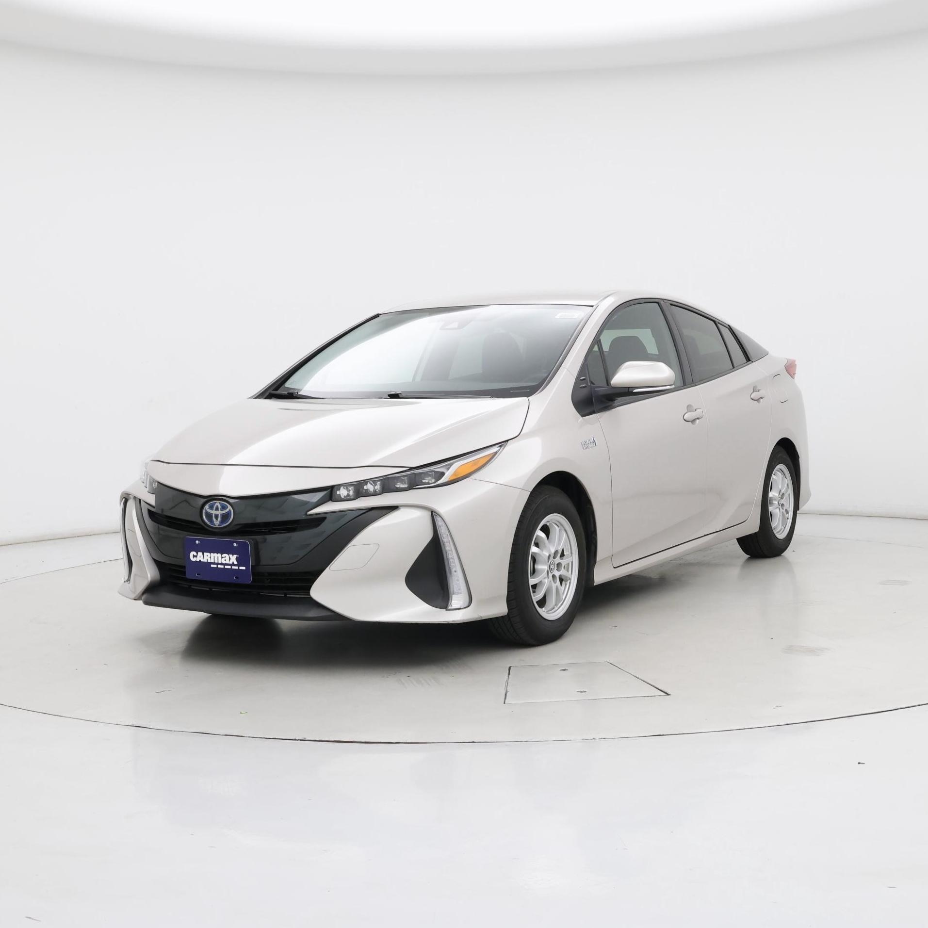 Thumbnail: 2021 Toyota Prius Prime - 4