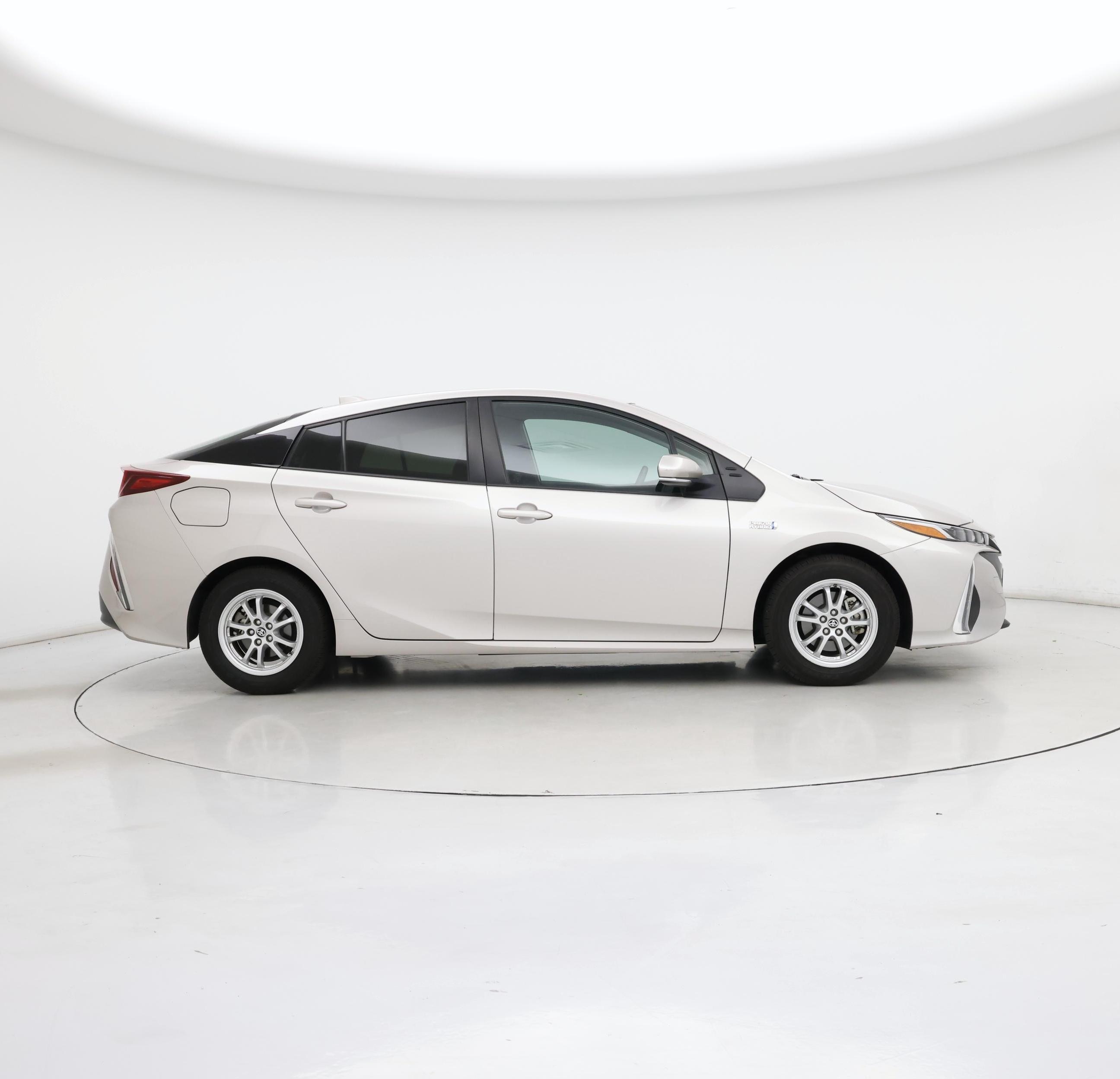 Thumbnail: 2021 Toyota Prius Prime - 7