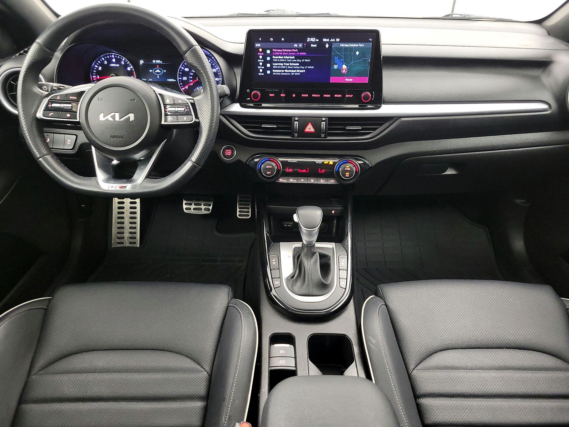 Thumbnail: 2023 Kia Forte - 9