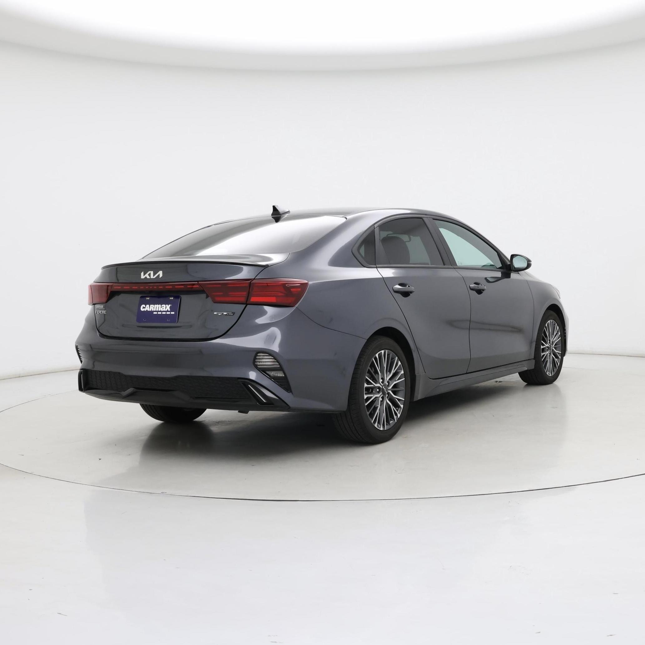 Thumbnail: 2023 Kia Forte - 8