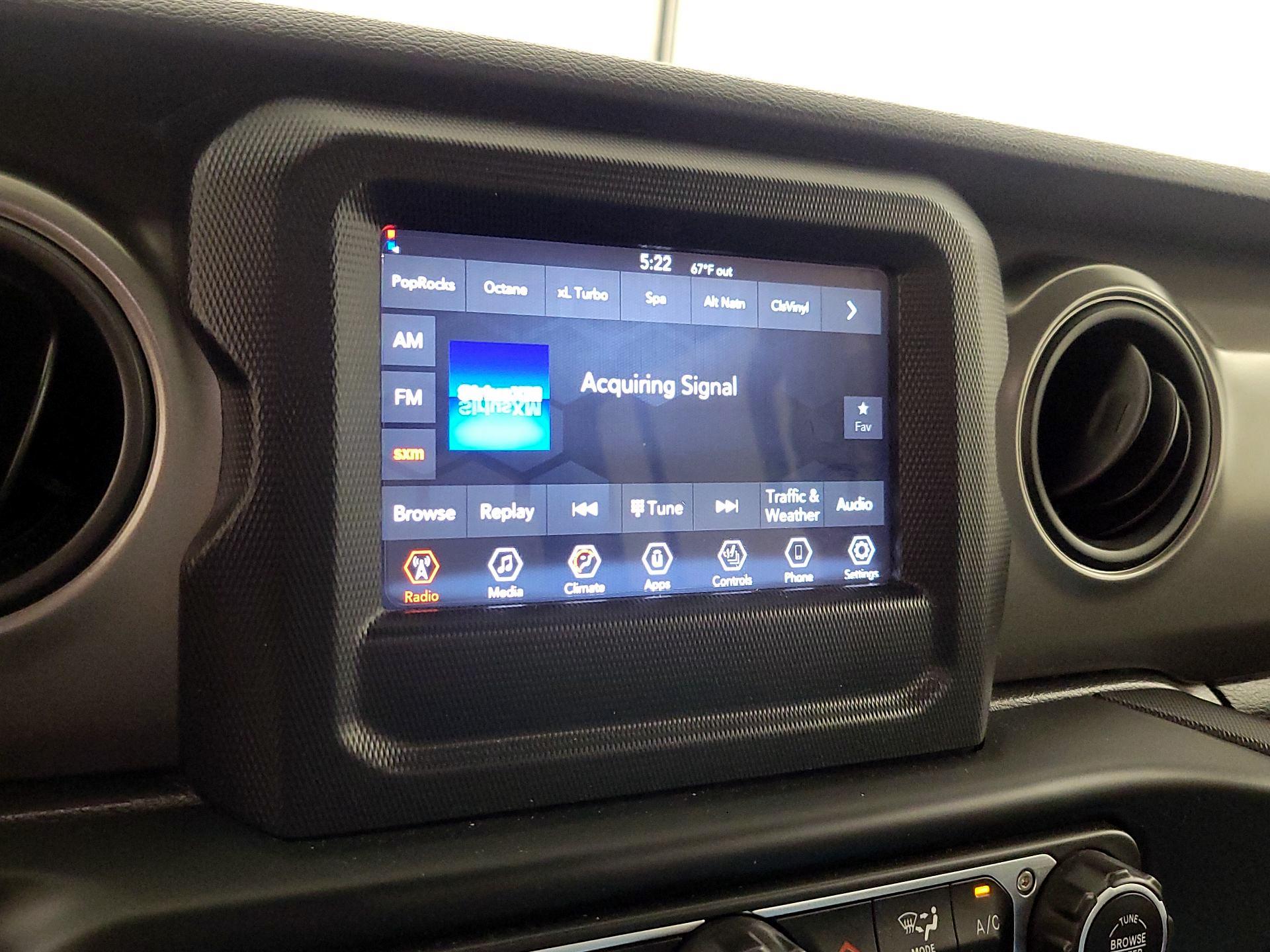 Thumbnail: 2022 Jeep Gladiator - 15