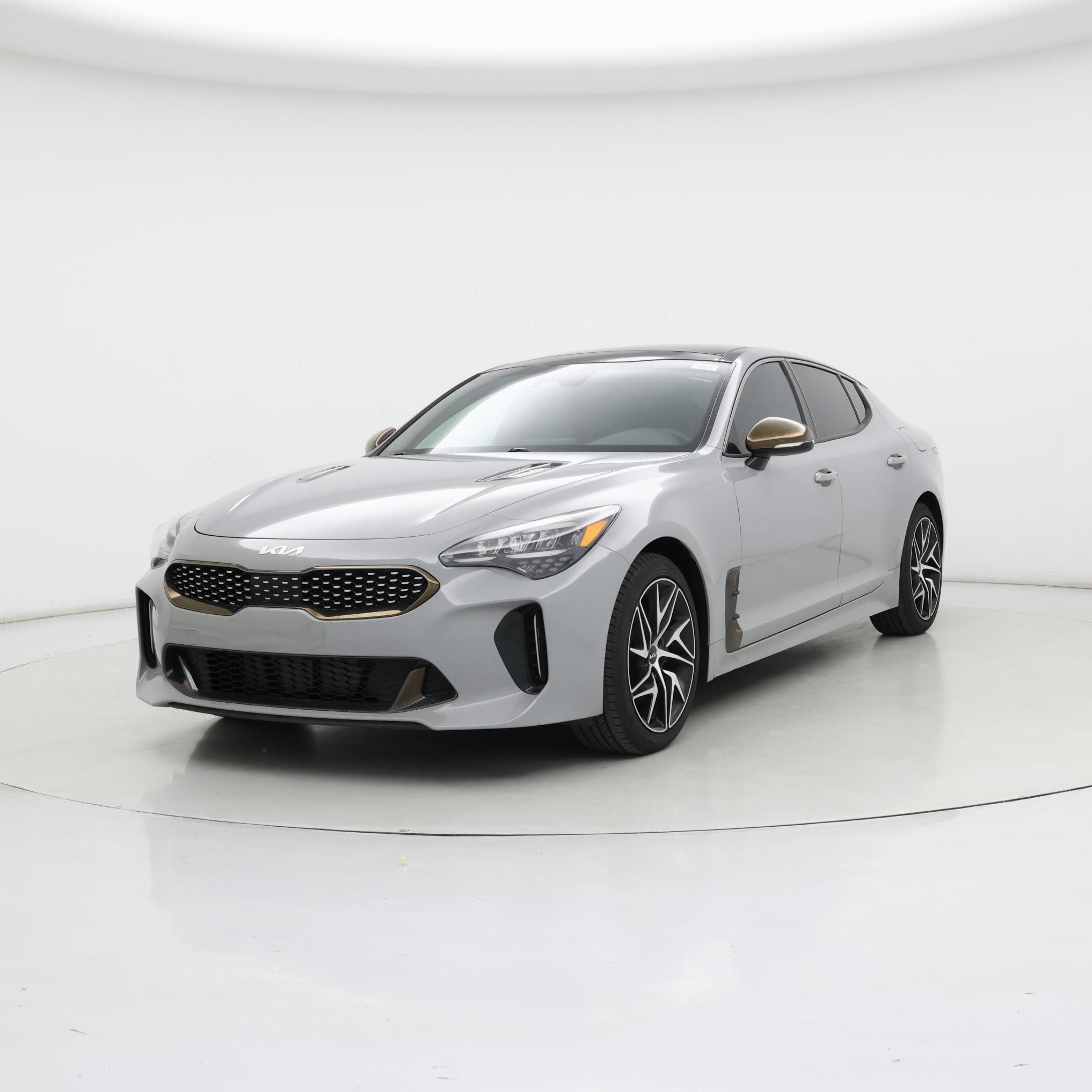 Thumbnail: 2022 Kia Stinger - 4