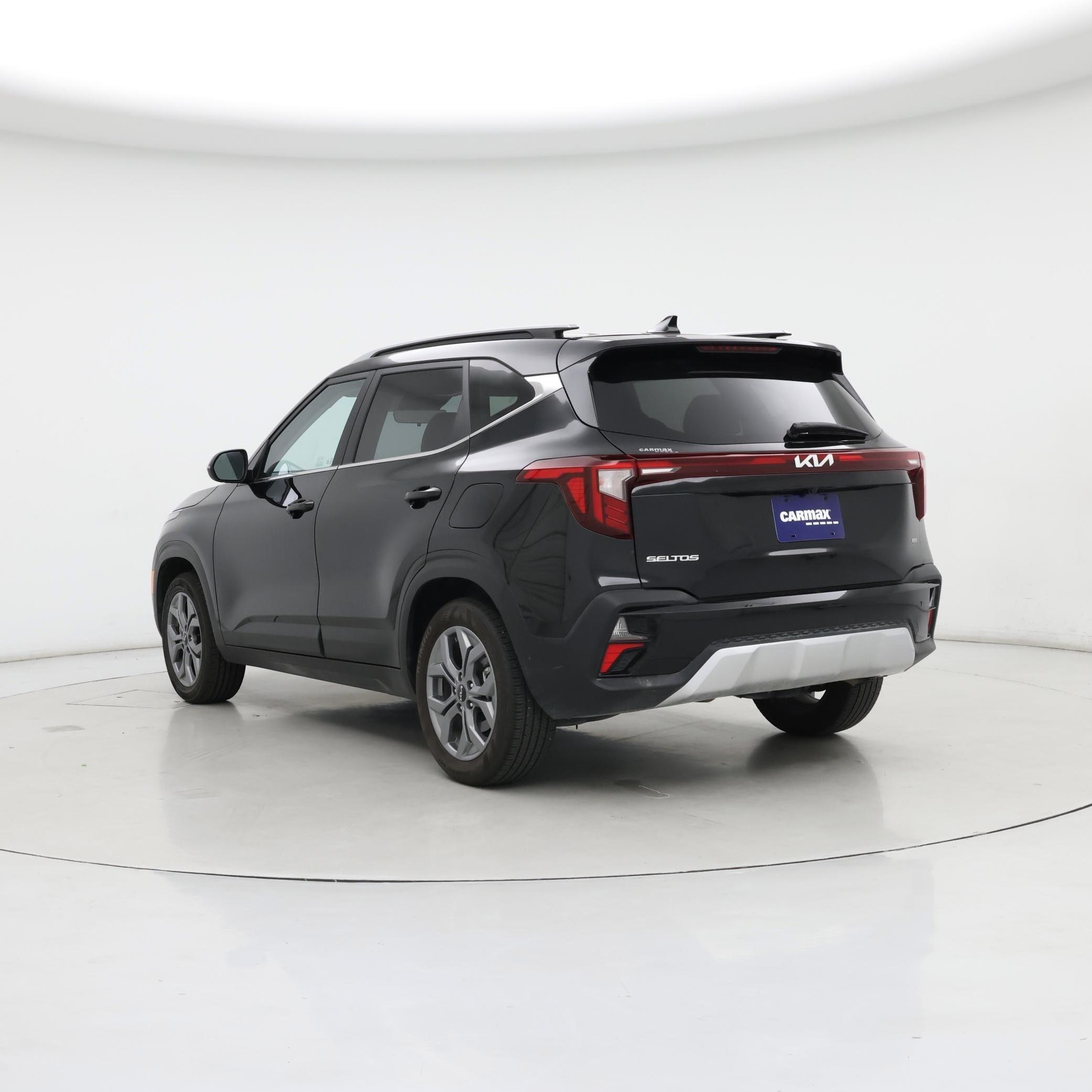 Thumbnail: 2024 Kia Seltos - 2