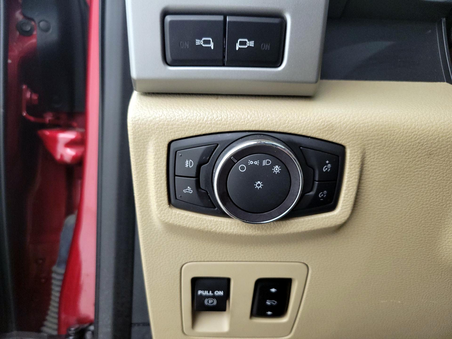 Thumbnail: 2019 Ford F-150 - 13