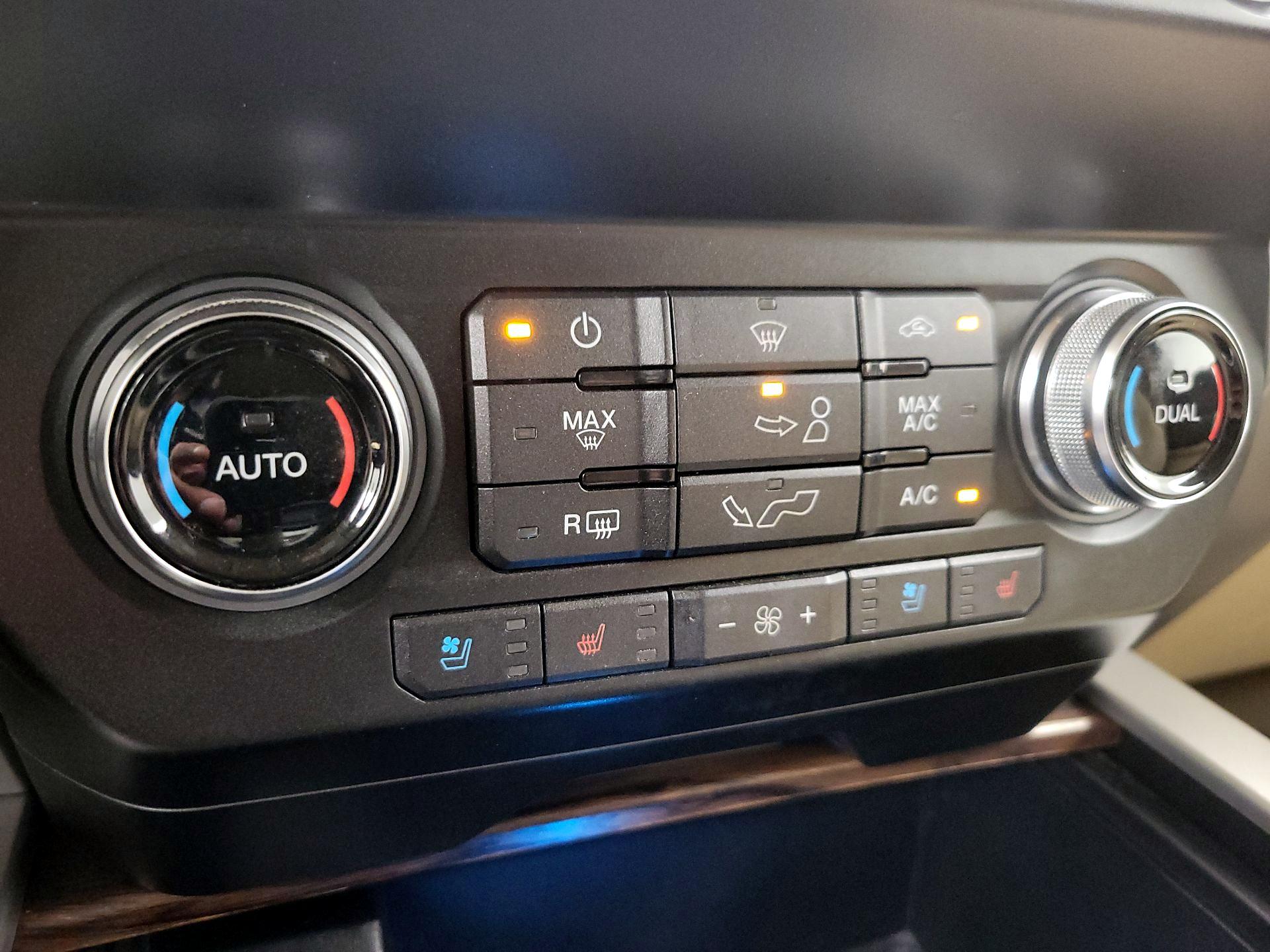 Thumbnail: 2019 Ford F-150 - 16