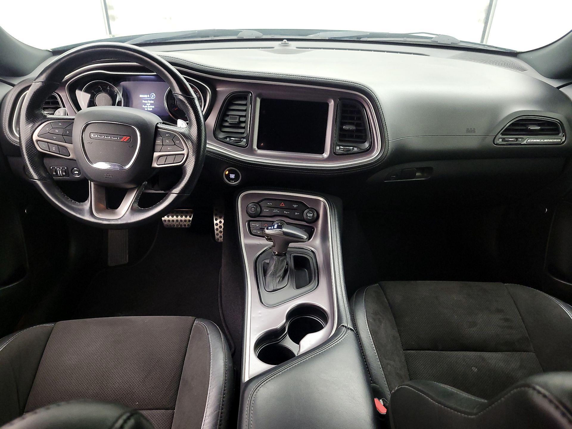 Thumbnail: 2021 Dodge Challenger - 9