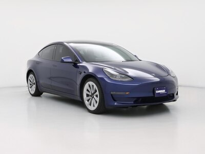 Blue 2022 Tesla Model 3