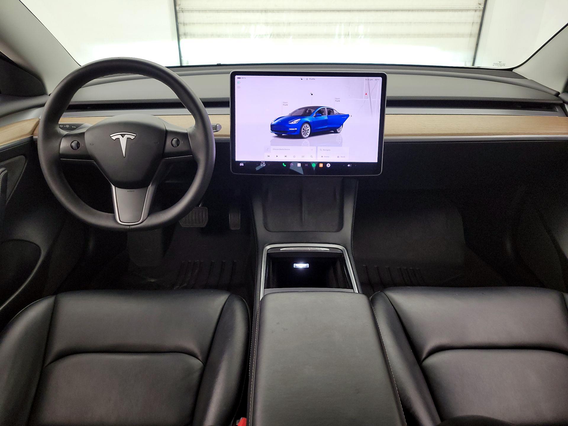 Thumbnail: 2022 Tesla Model 3 - 9