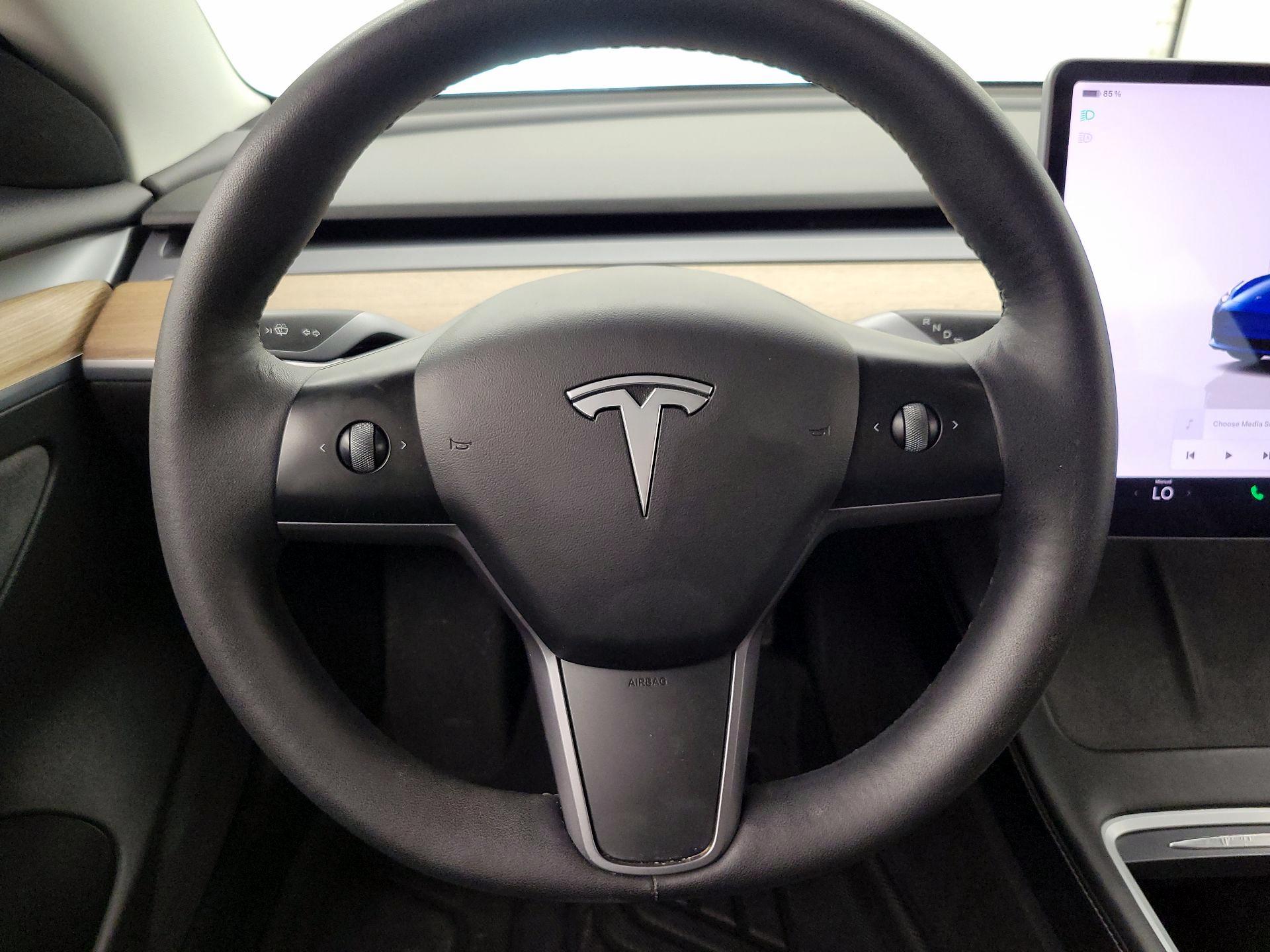 Thumbnail: 2022 Tesla Model 3 - 10