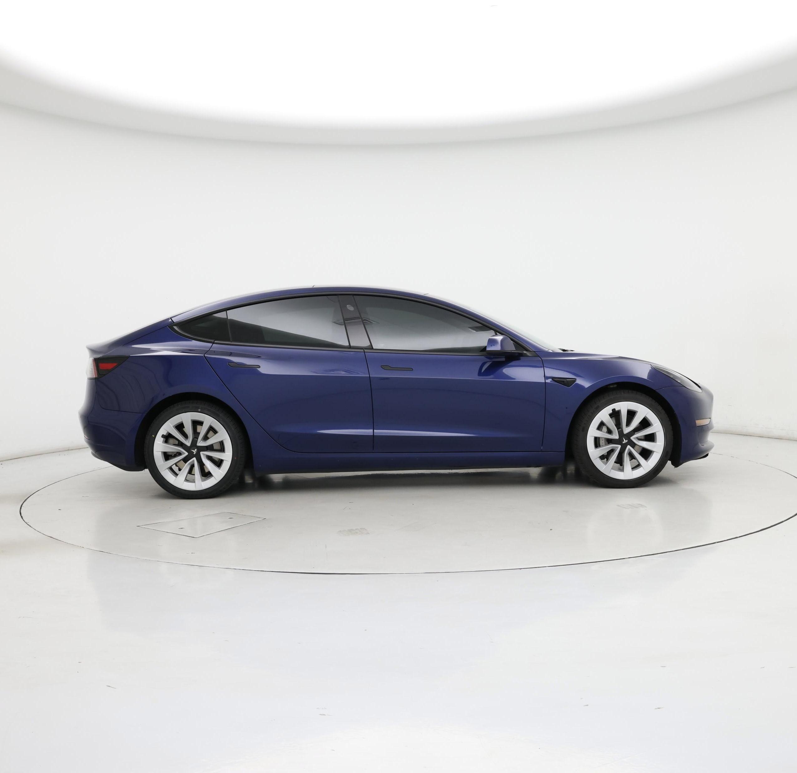Thumbnail: 2022 Tesla Model 3 - 7