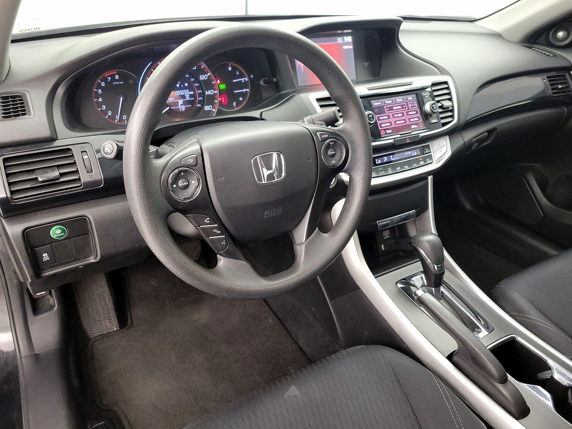 Thumbnail: 2015 Honda Accord - 9