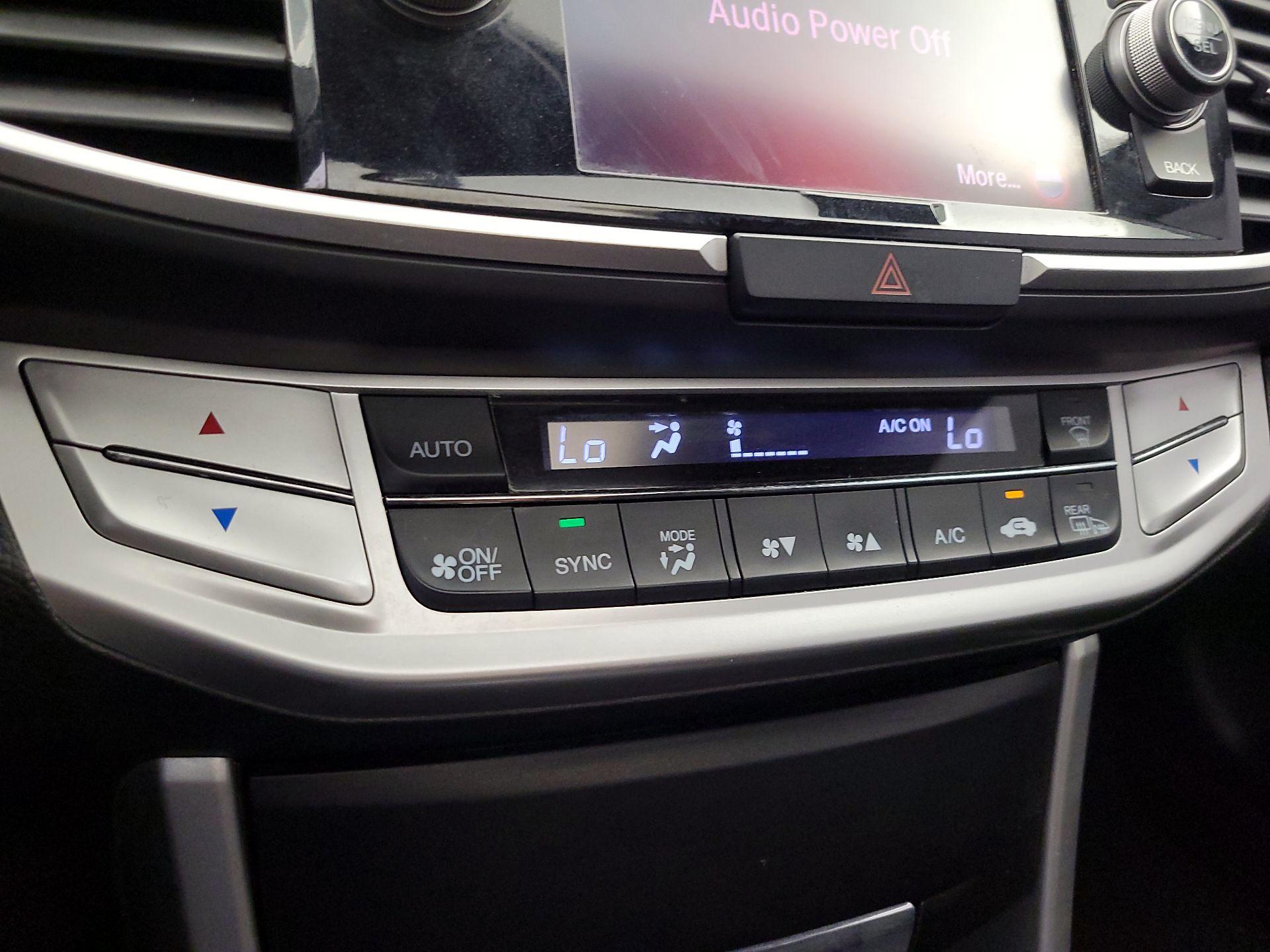 Thumbnail: 2015 Honda Accord - 16