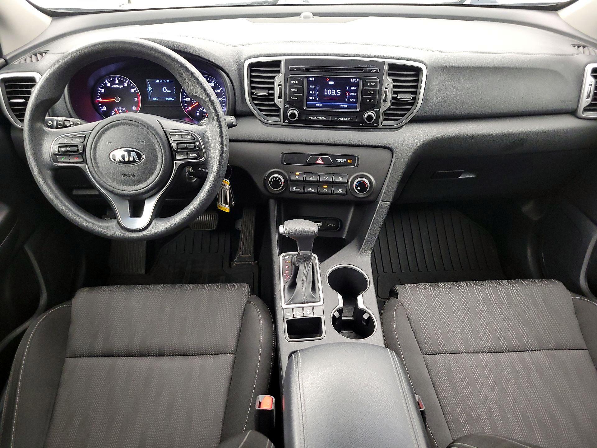 Thumbnail: 2017 Kia Sportage - 9