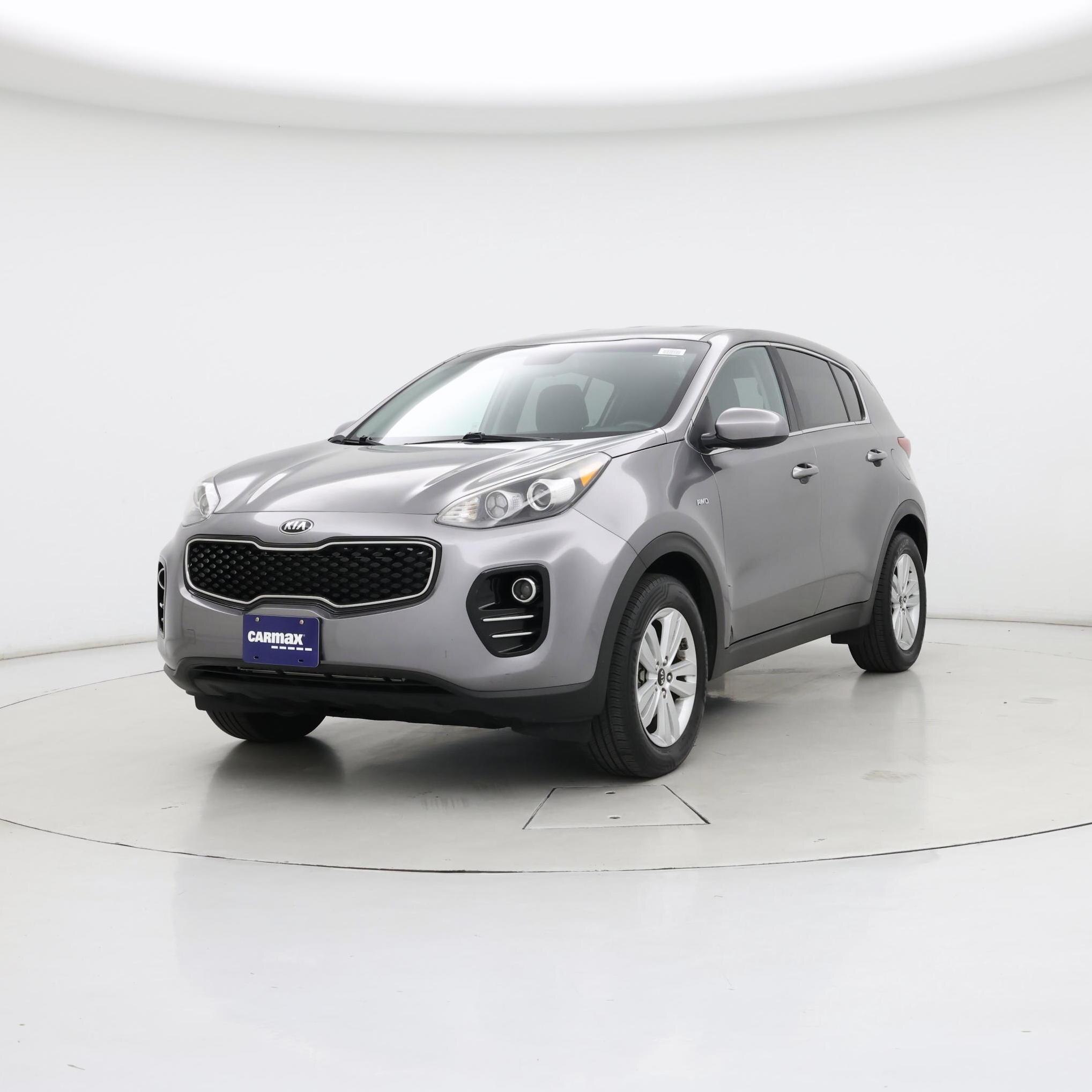 Thumbnail: 2017 Kia Sportage - 4