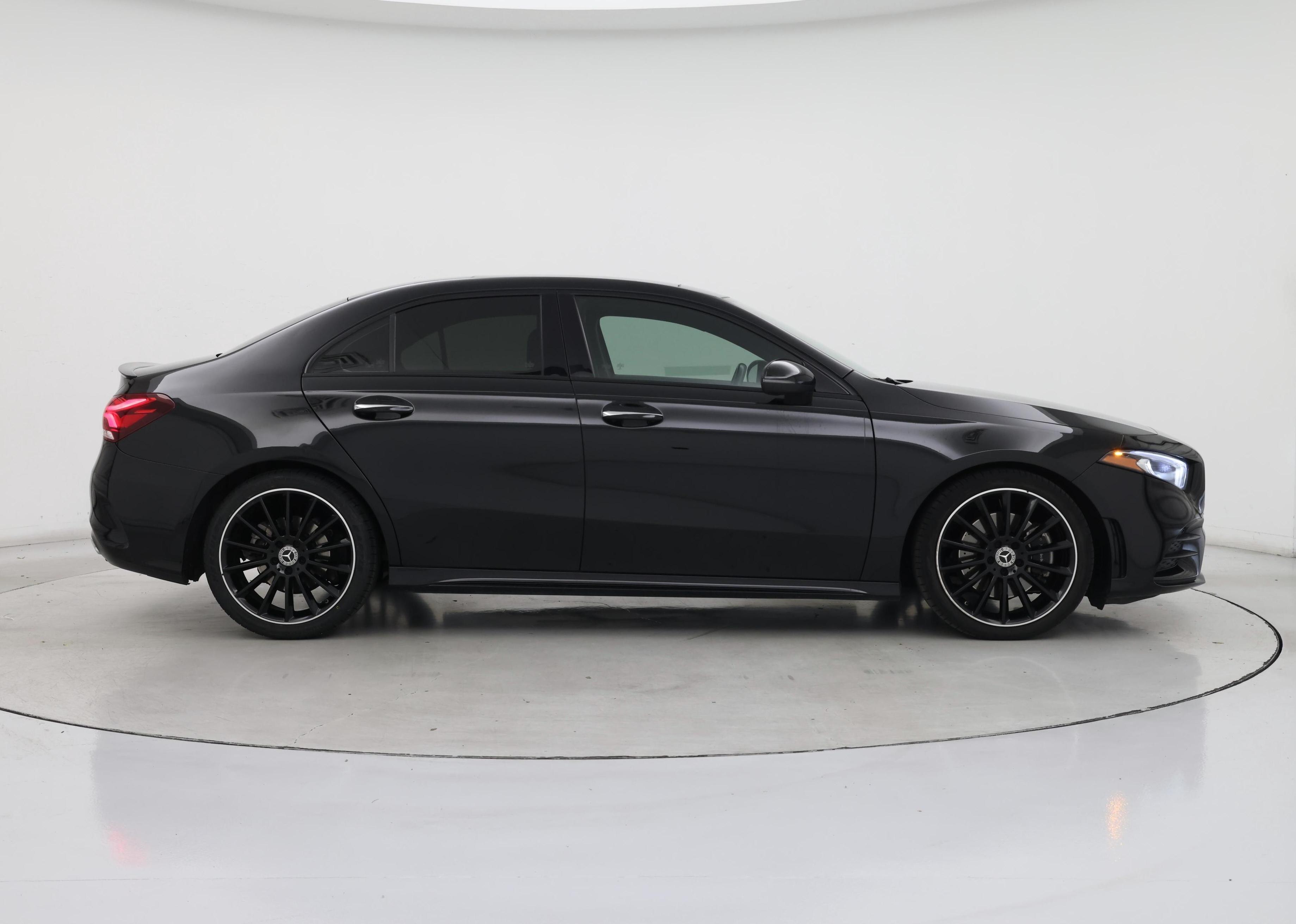 Thumbnail: 2020 Mercedes-Benz A-Class - 7