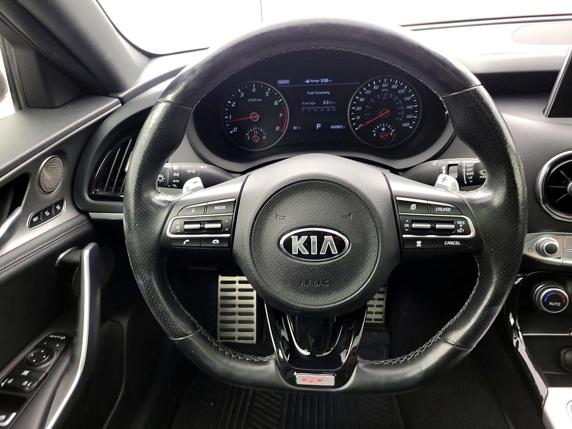 Thumbnail: 2018 Kia Stinger - 10
