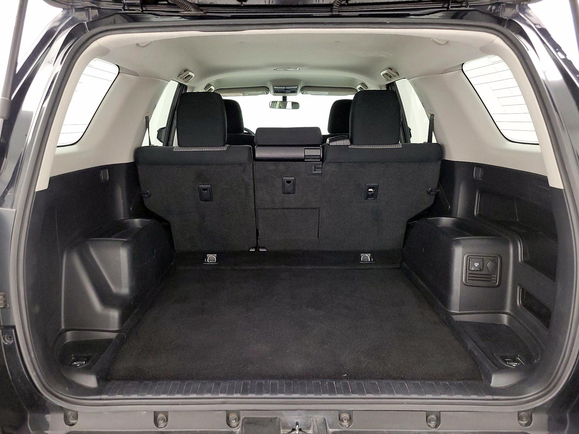 Thumbnail: 2017 Toyota 4Runner - 20