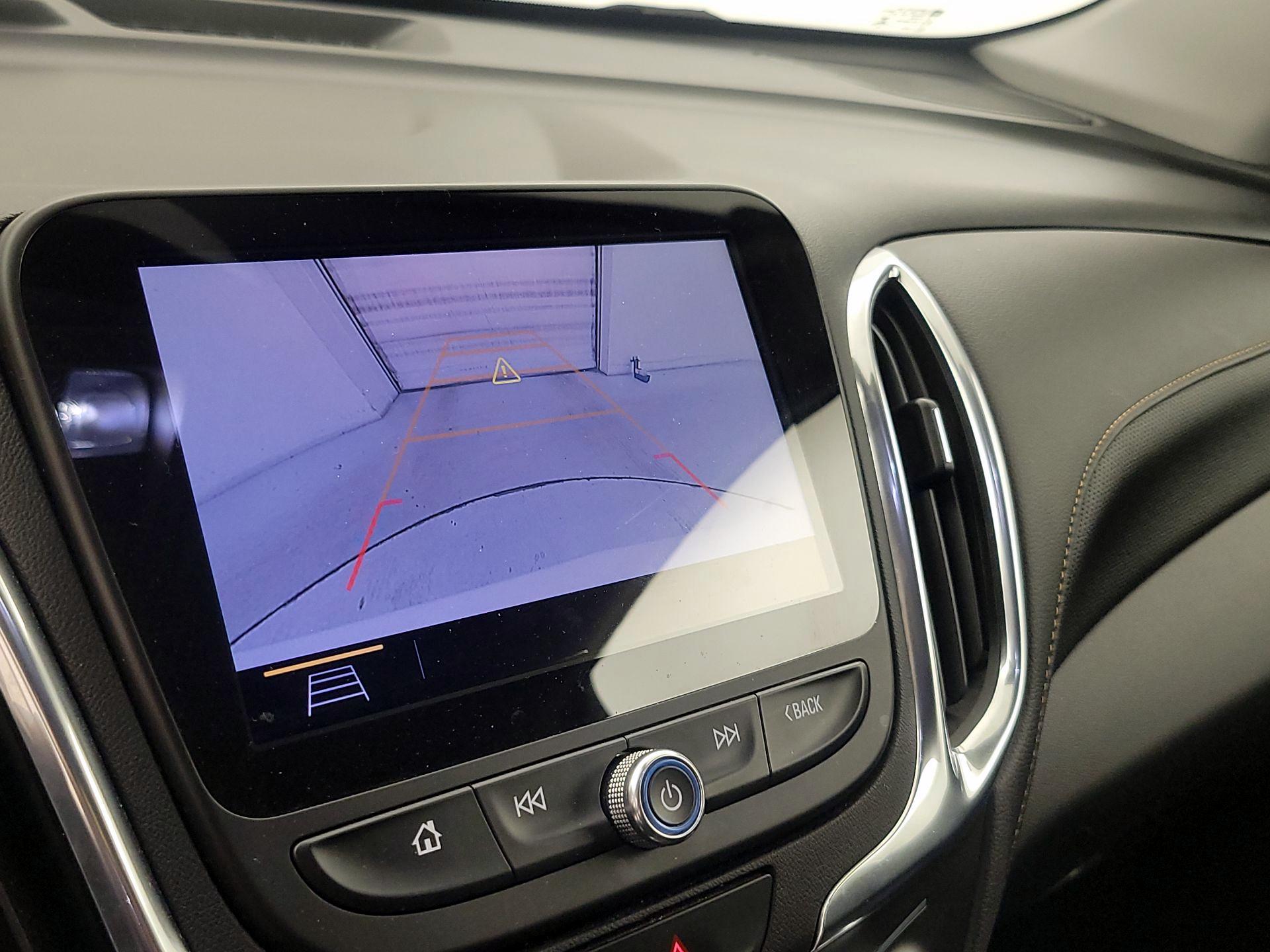 Thumbnail: 2021 Chevrolet Equinox - 14