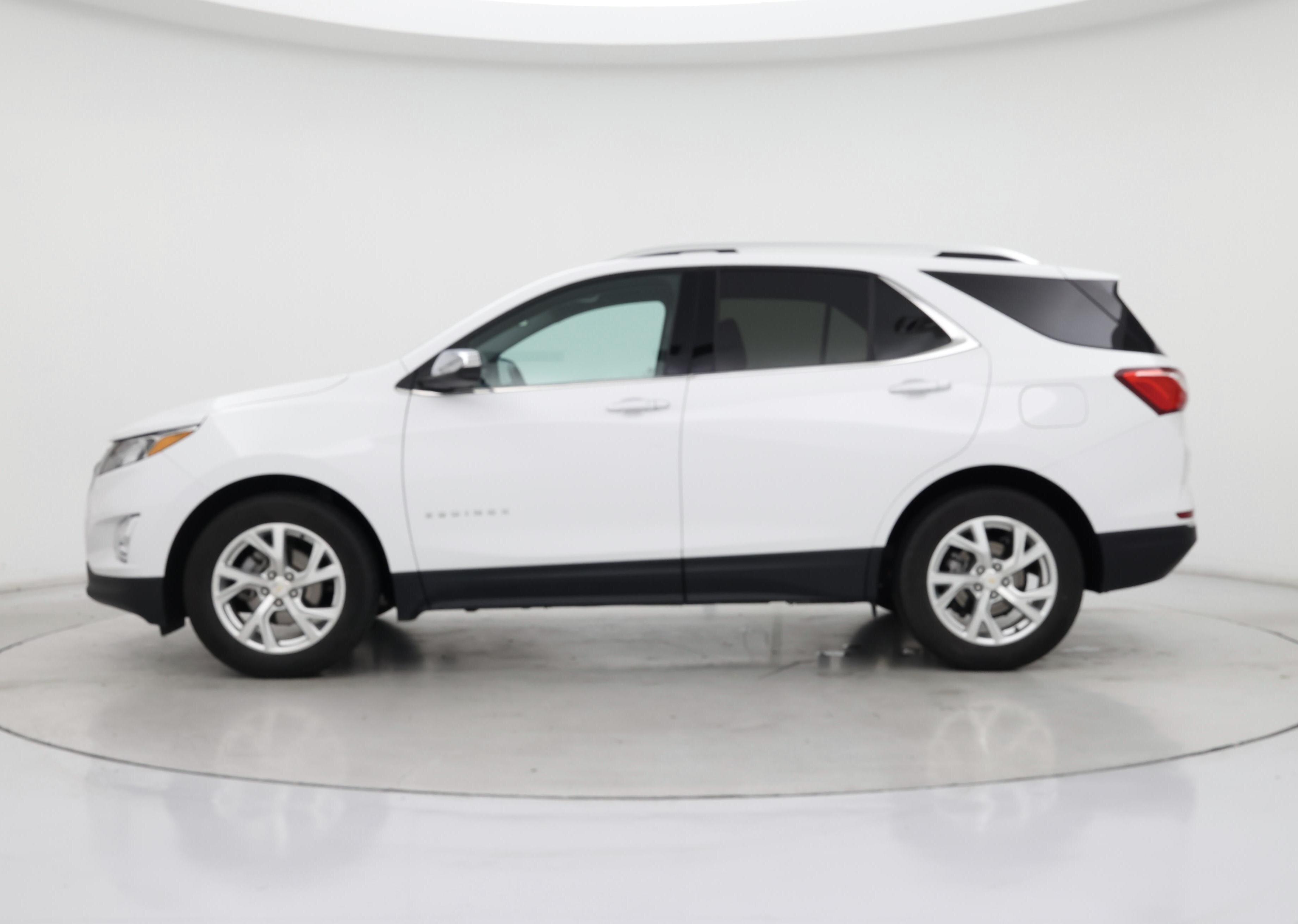 Thumbnail: 2021 Chevrolet Equinox - 3