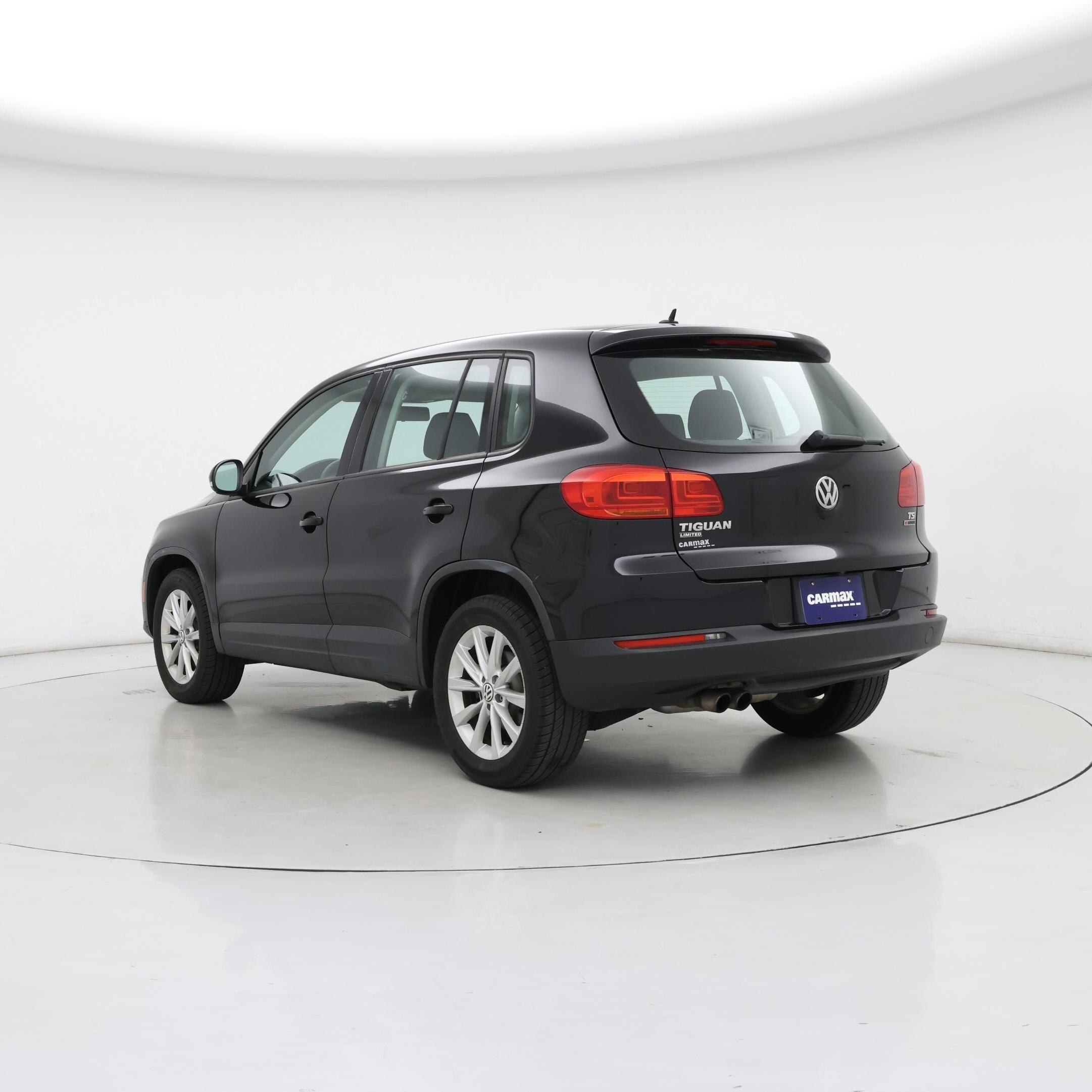 Thumbnail: 2017 Volkswagen Tiguan - 2