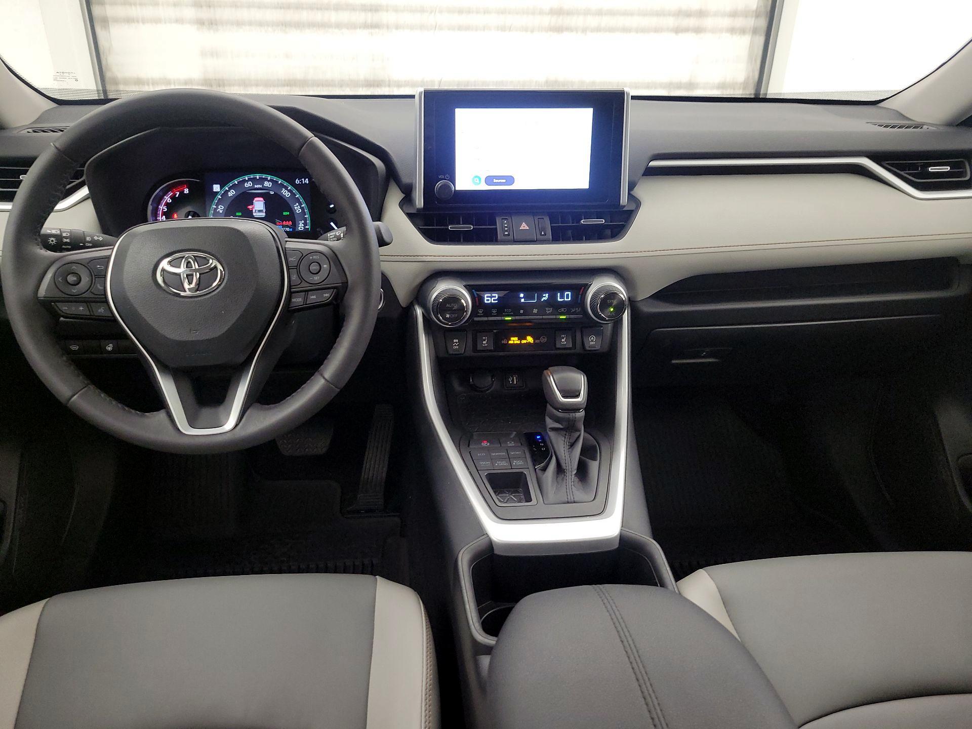Thumbnail: 2024 Toyota RAV4 - 9